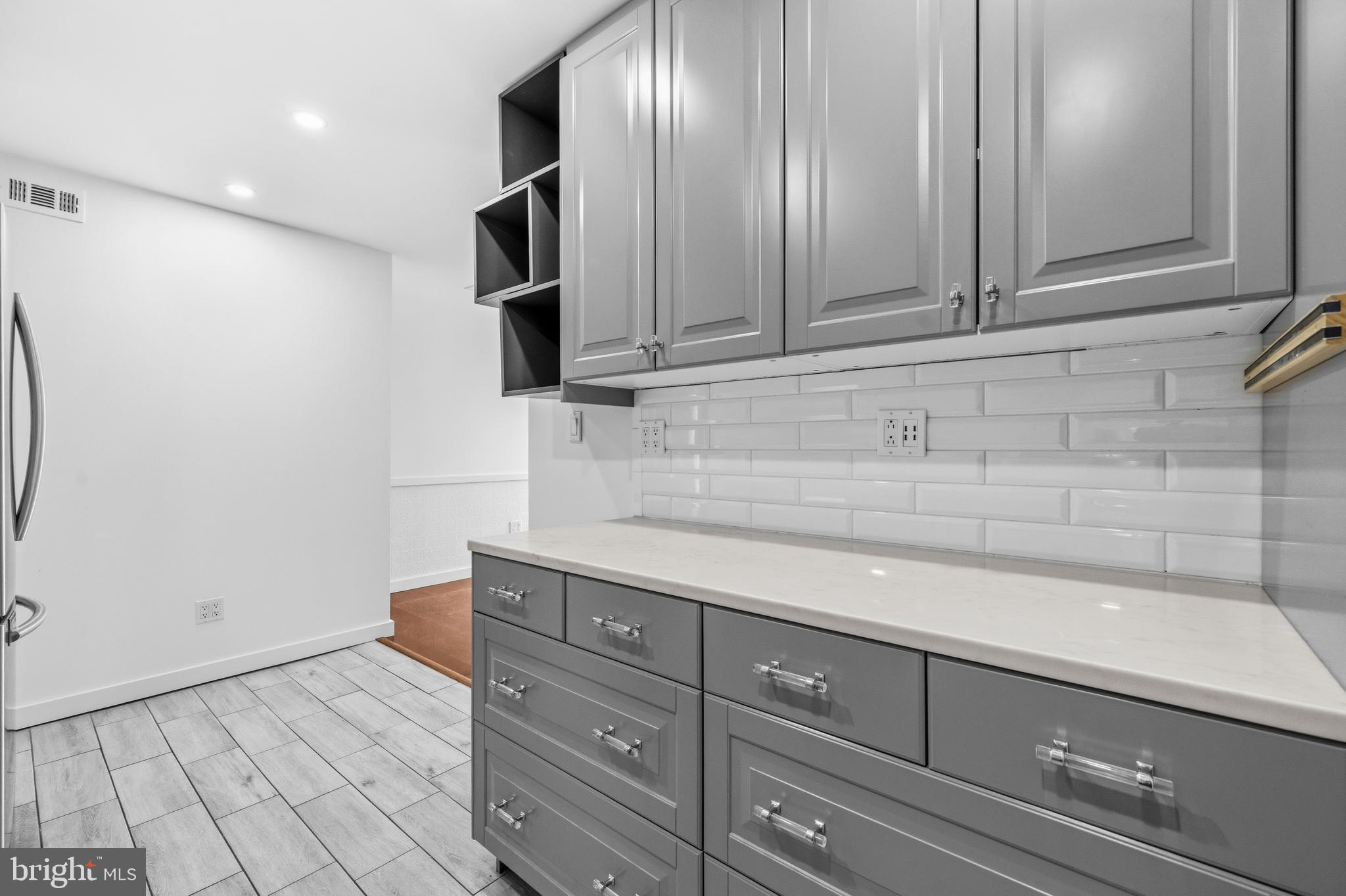 WALNUT GROVE - Residential