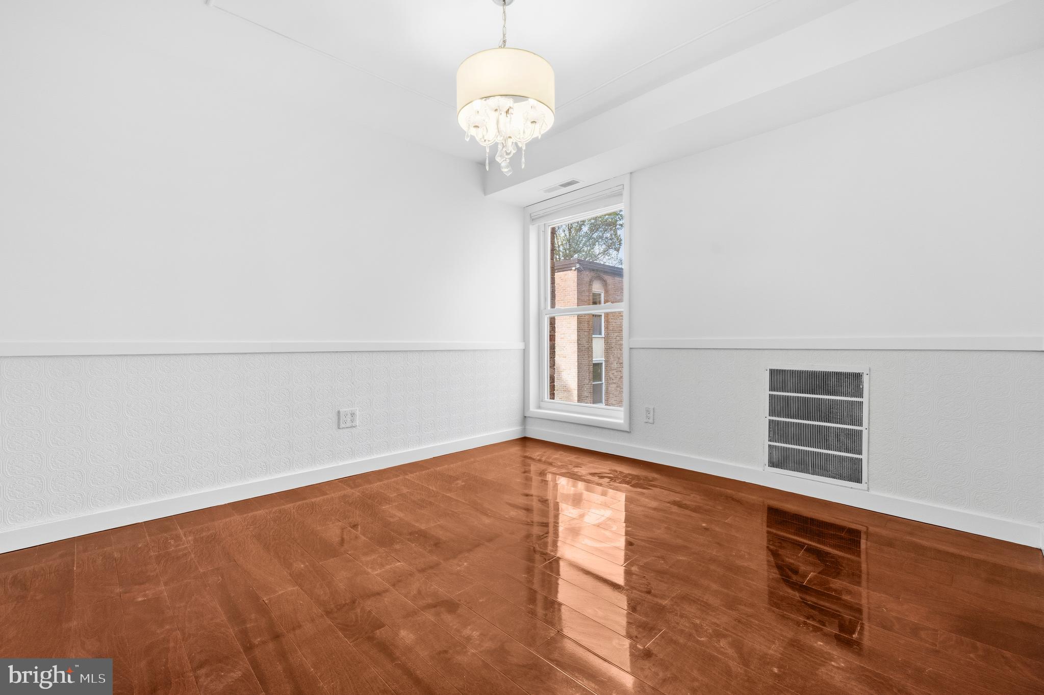 WALNUT GROVE - Residential
