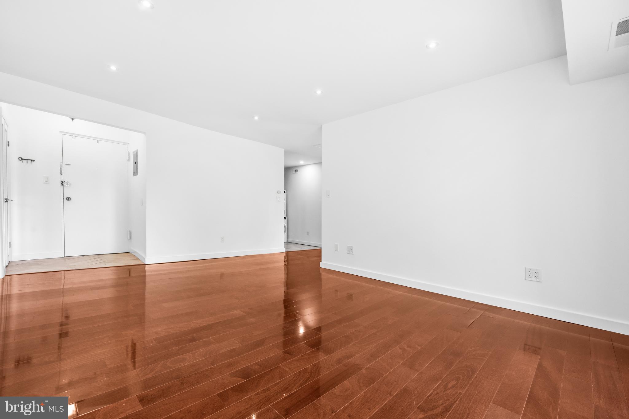 WALNUT GROVE - Residential