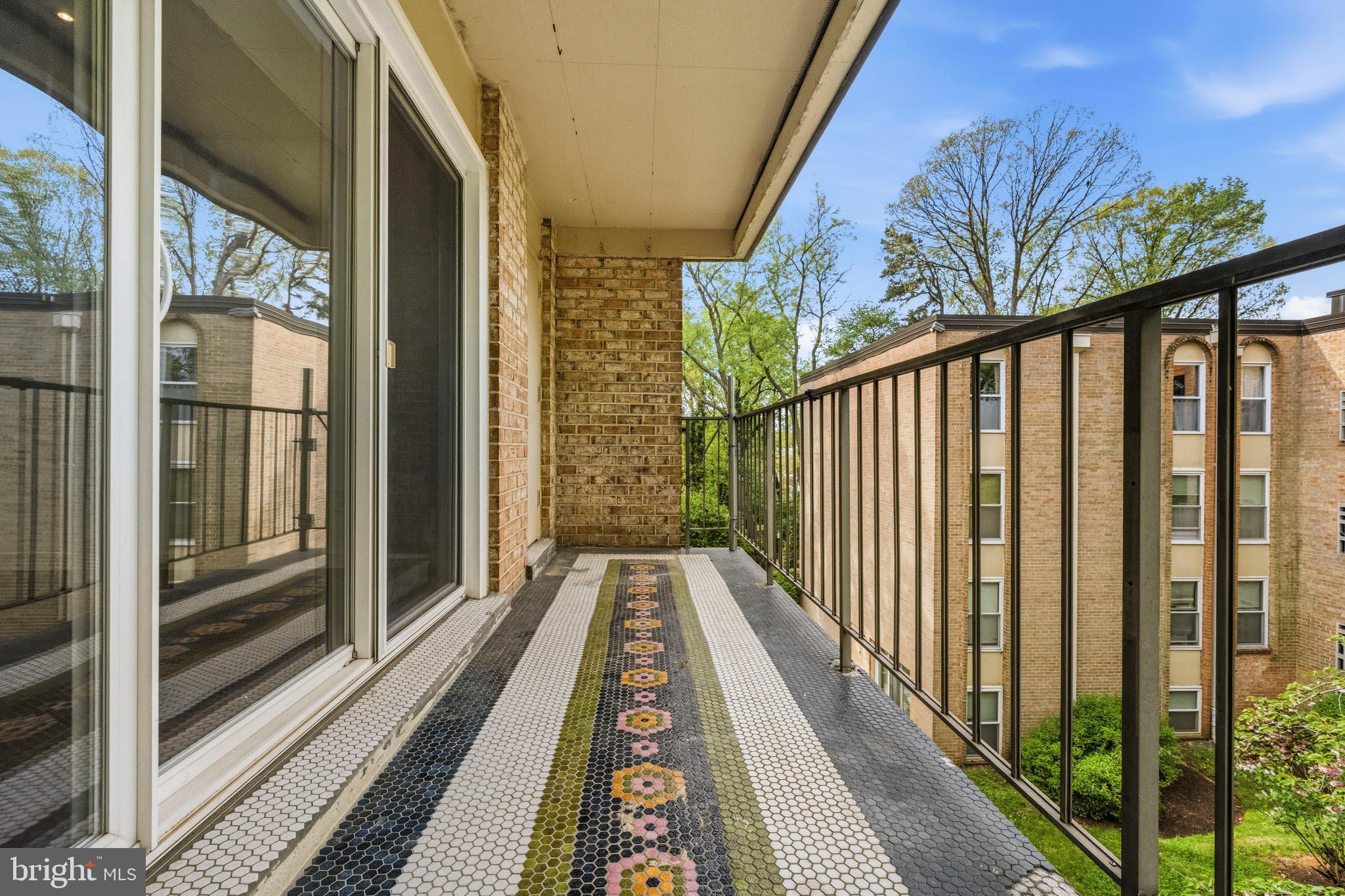 WALNUT GROVE - Residential