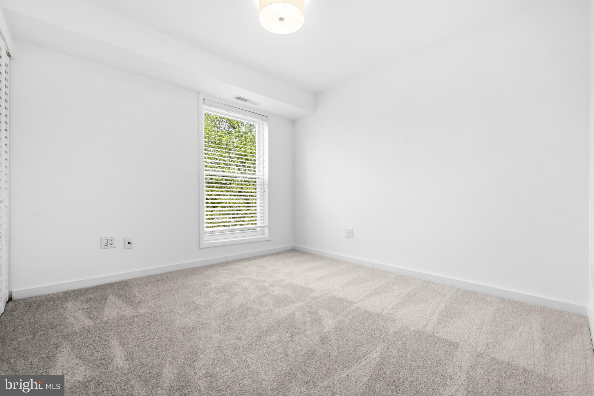 WALNUT GROVE - Residential