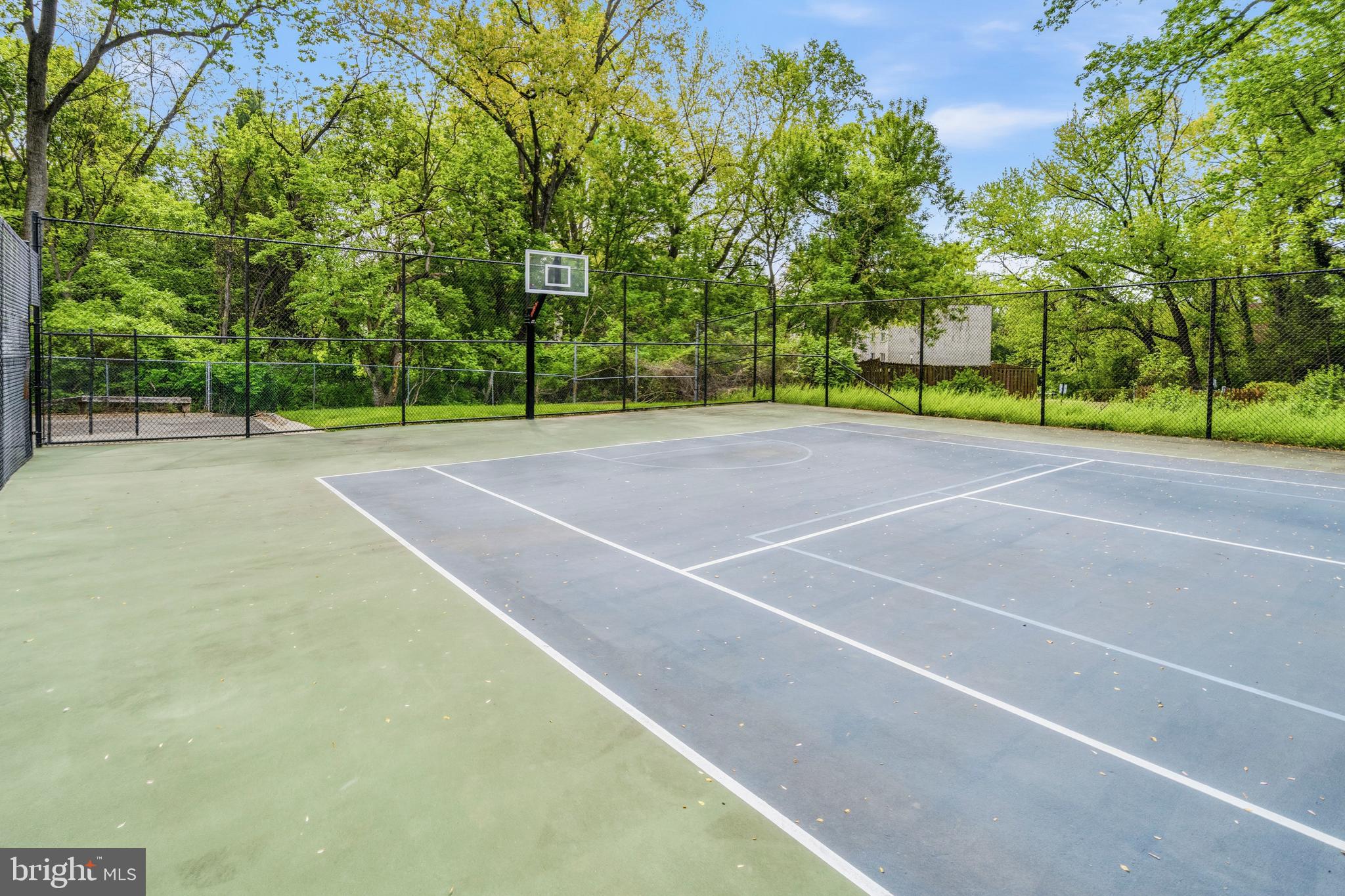 WALNUT GROVE - Residential