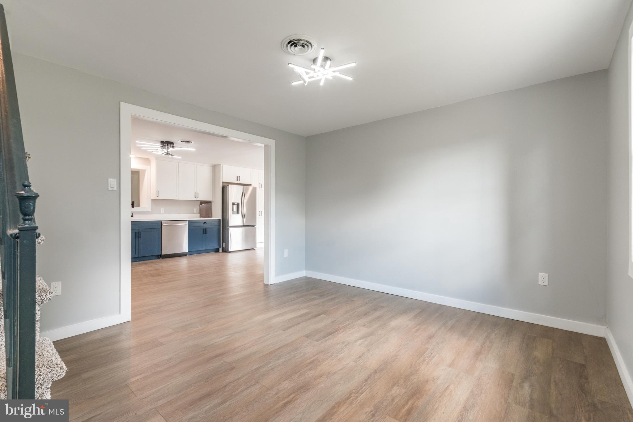 MEADOWBROOK - Residential