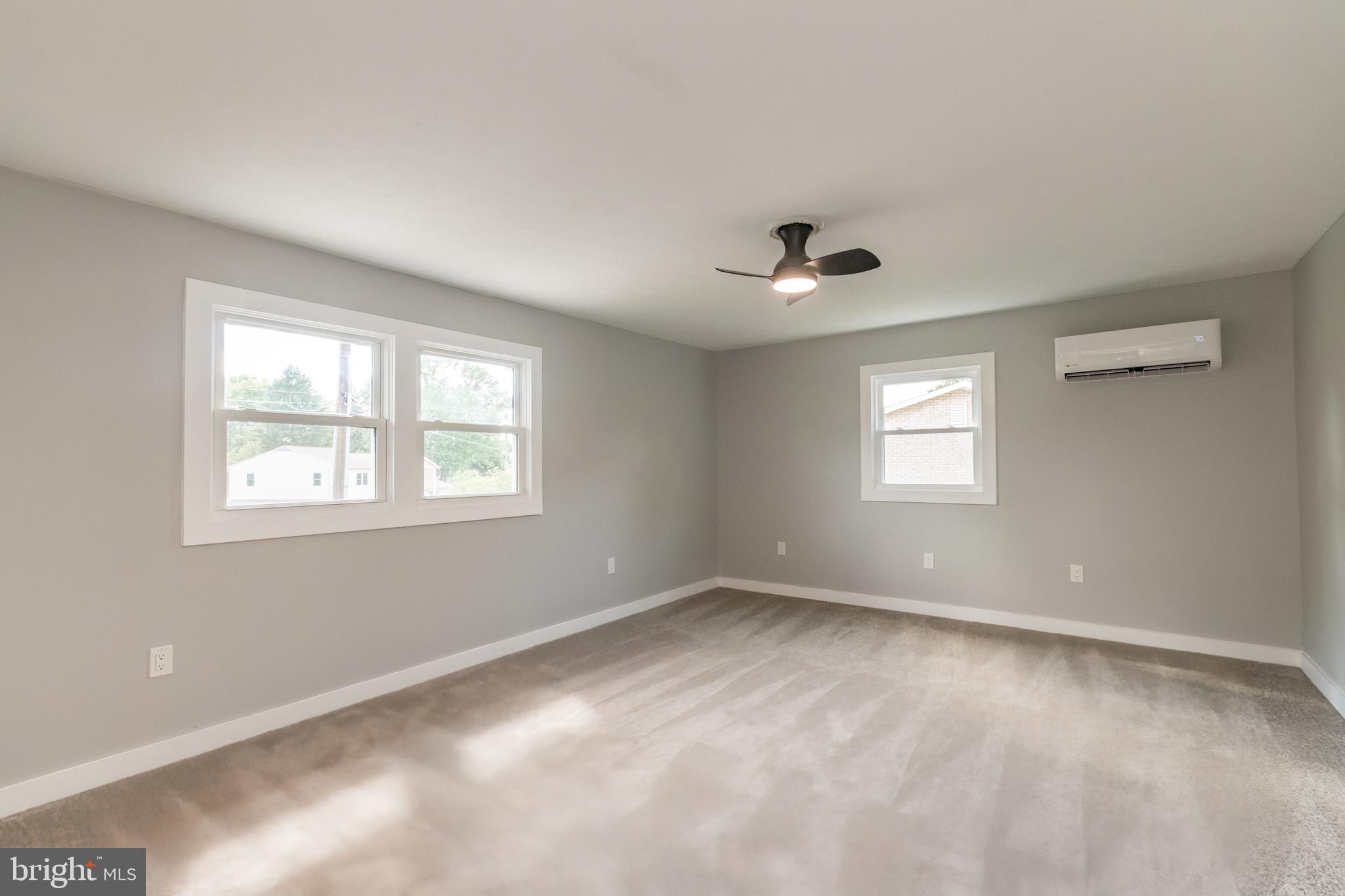 MEADOWBROOK - Residential