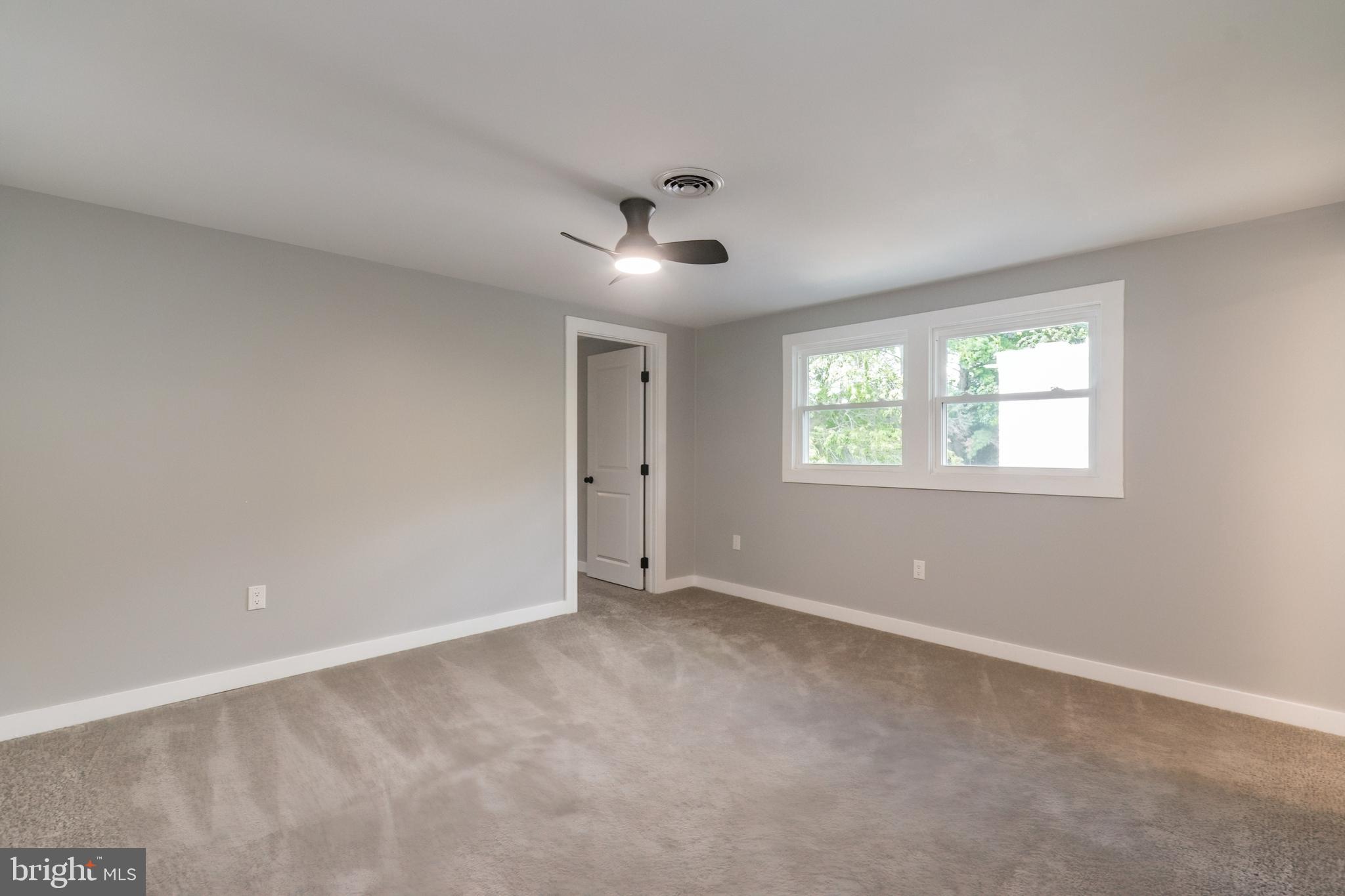 MEADOWBROOK - Residential