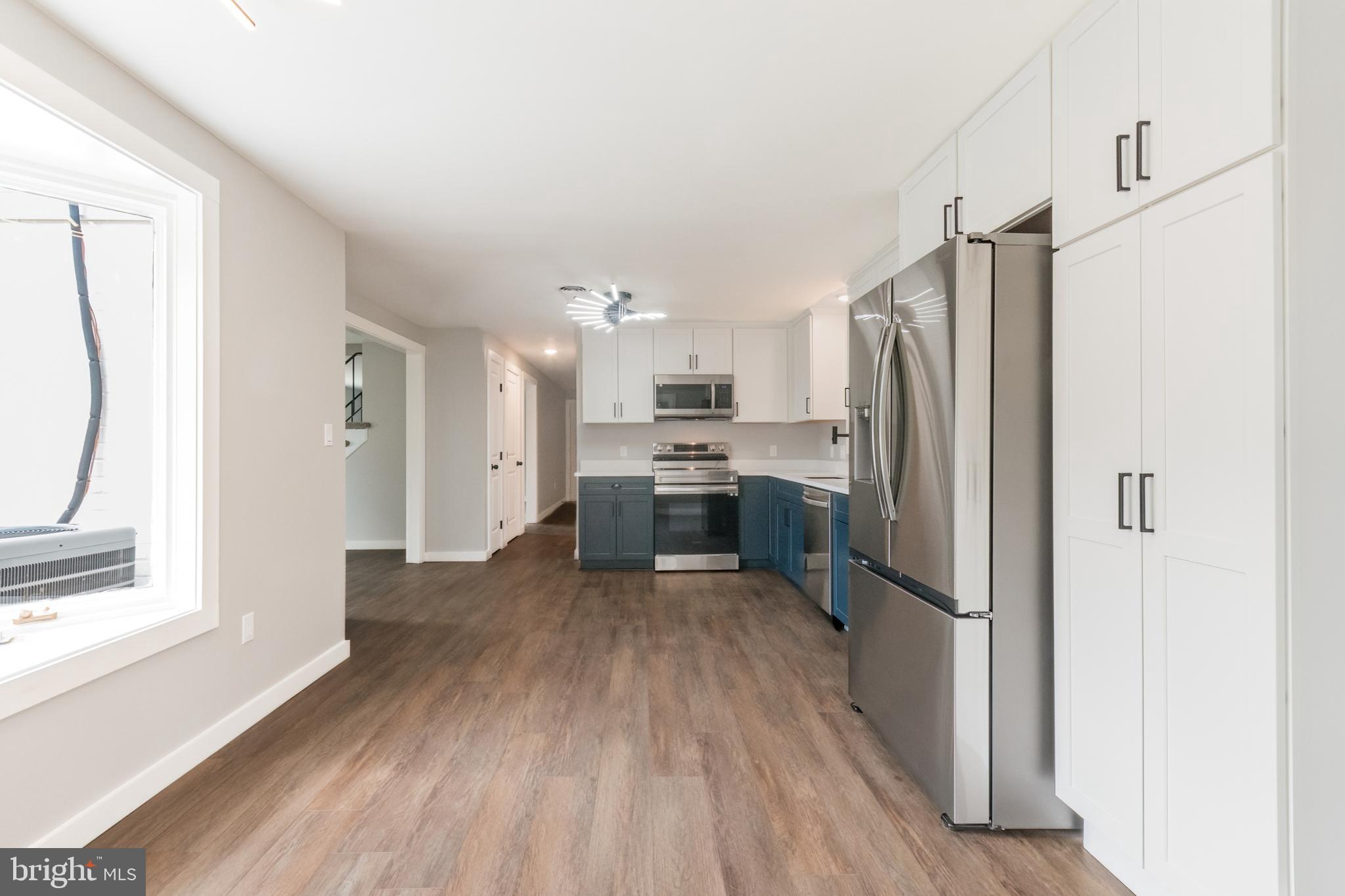 MEADOWBROOK - Residential