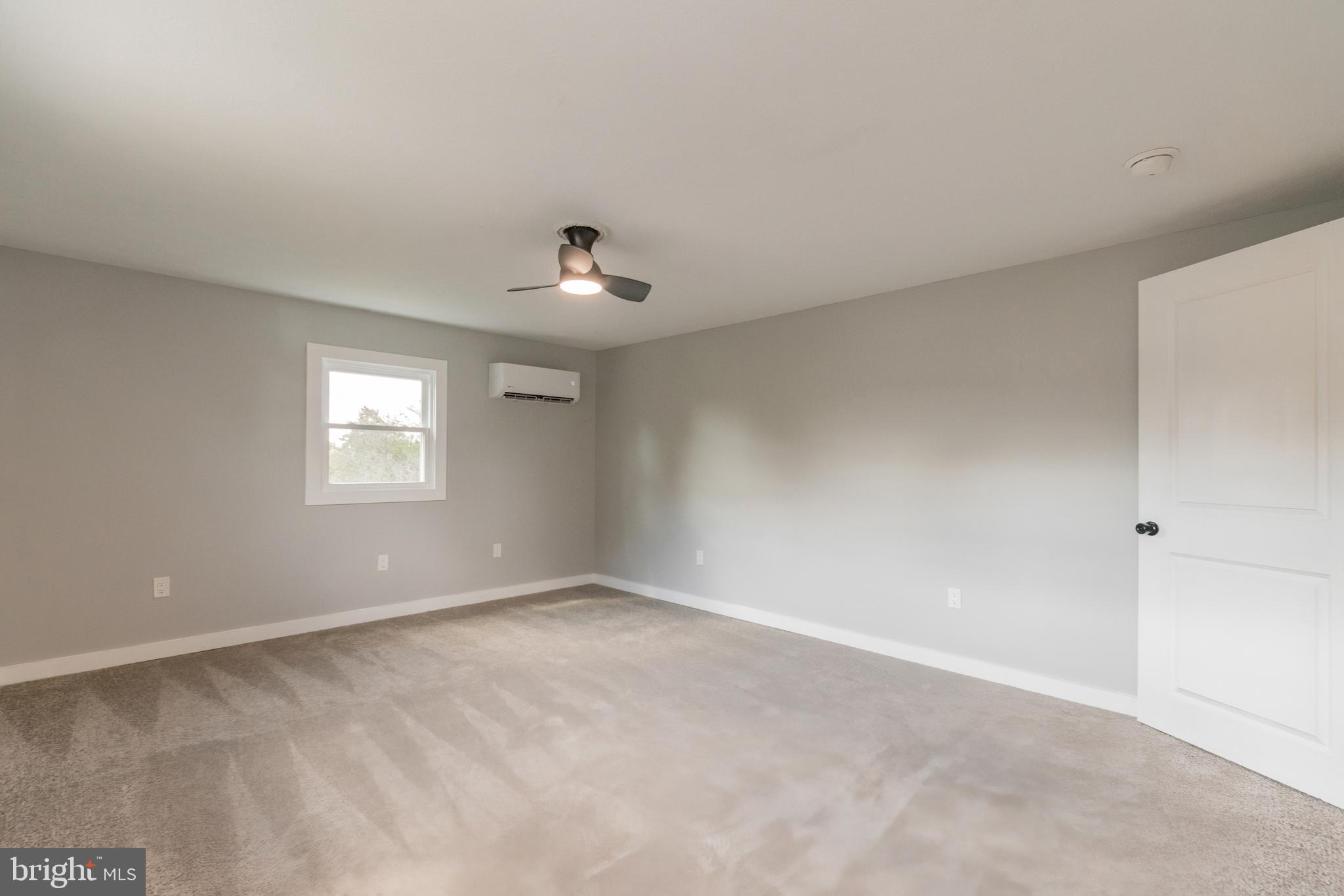 MEADOWBROOK - Residential