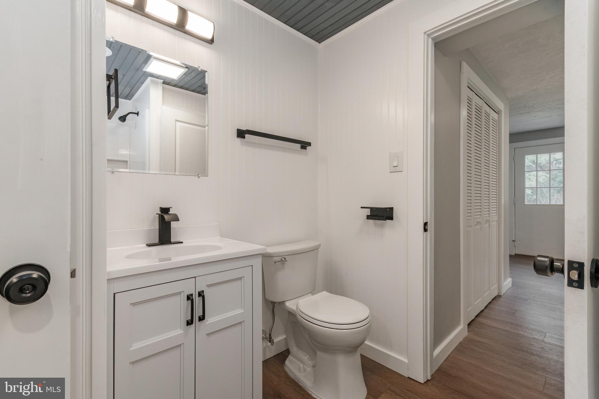 MEADOWBROOK - Residential