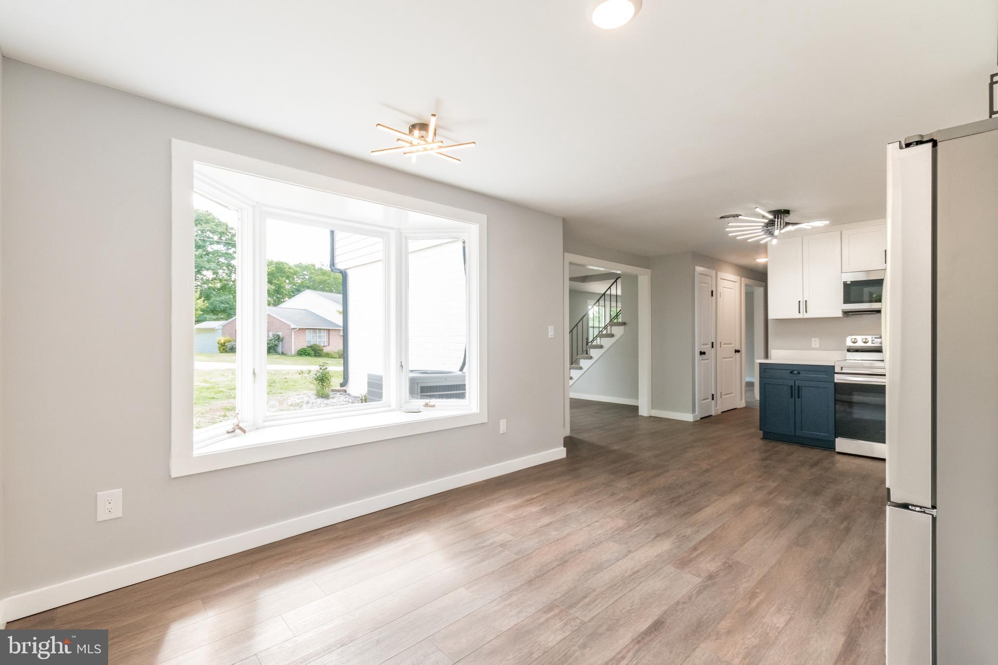 MEADOWBROOK - Residential