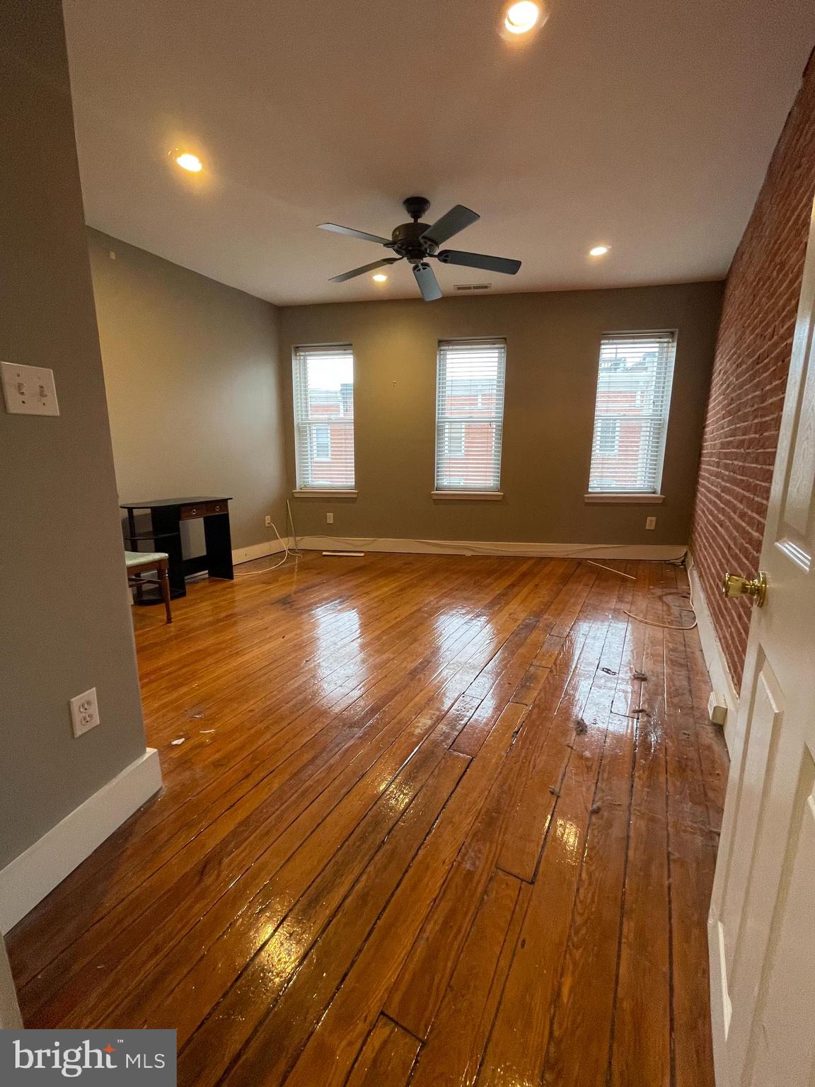 FEDERAL HILL HISTORIC DISTRICT - Residential Lease