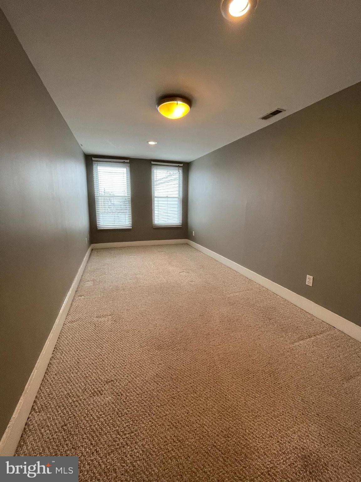 FEDERAL HILL HISTORIC DISTRICT - Residential Lease