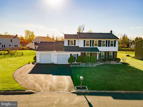 2 DANBRIDGE DRIVE HORSHAM PA 19044