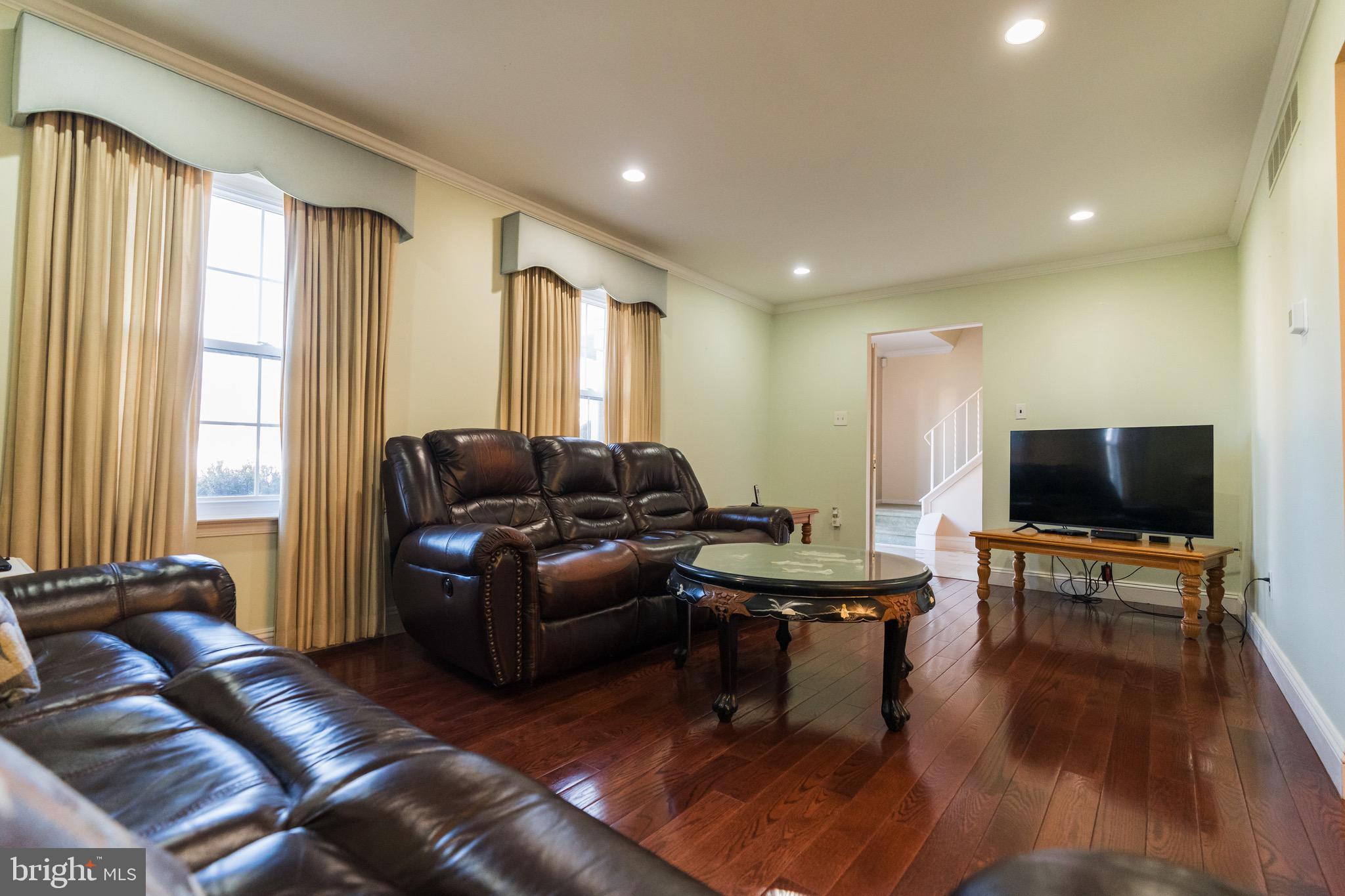 WYNMERE DOWNS - Residential
