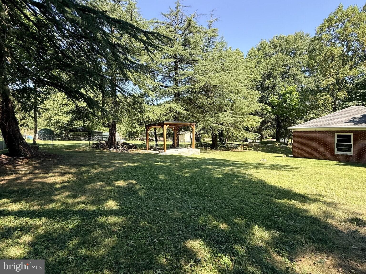 11308 CEDAR LANE