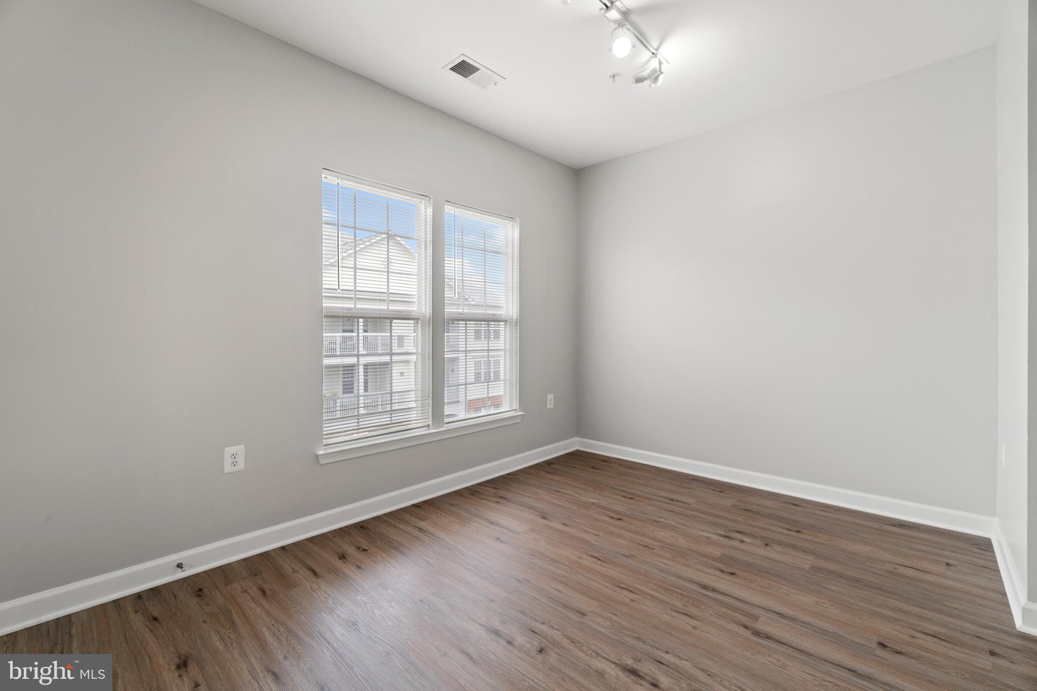 42496 MAYFLOWER TERRACE 302