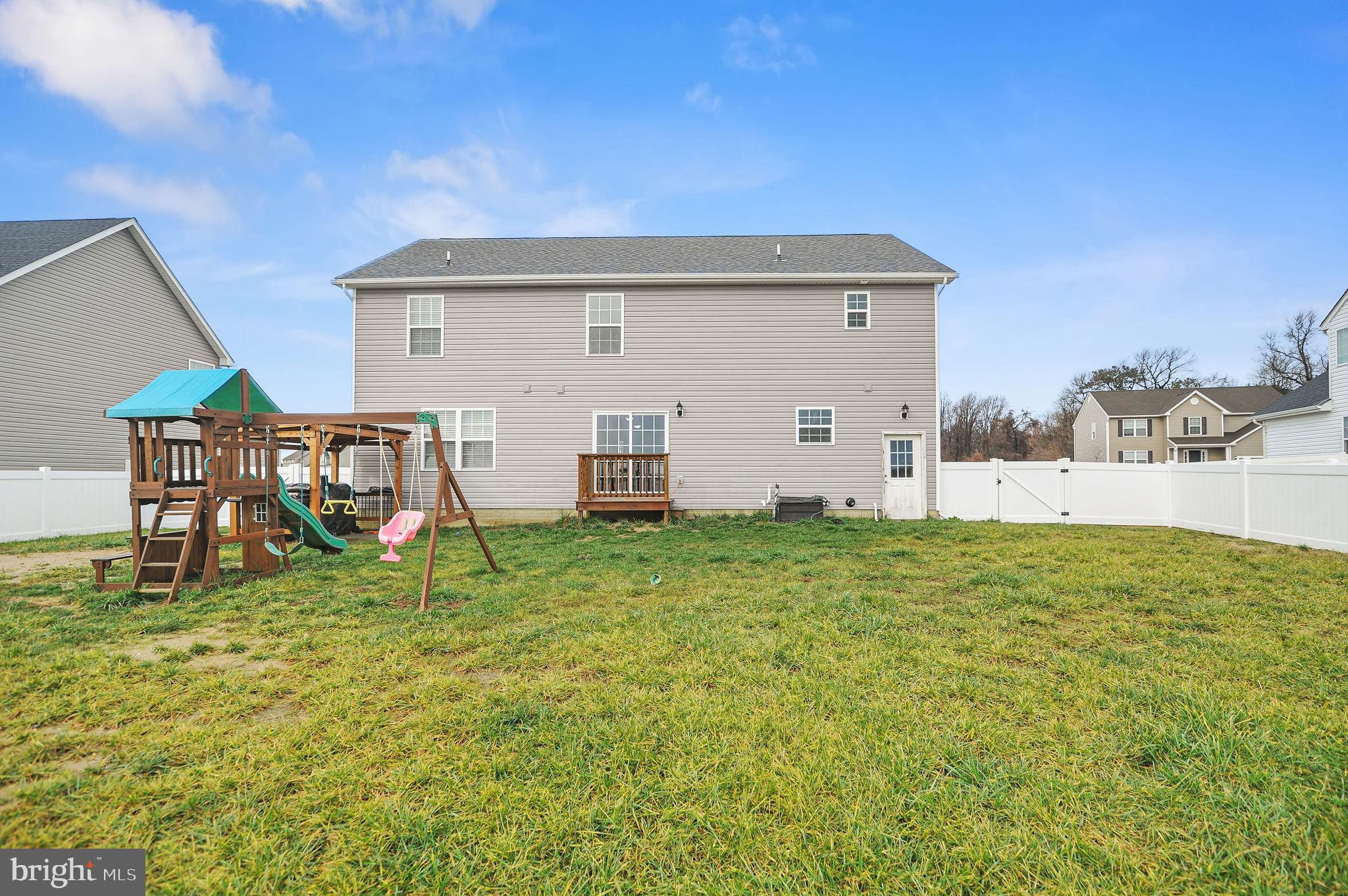 BARRETT FARM - Residential