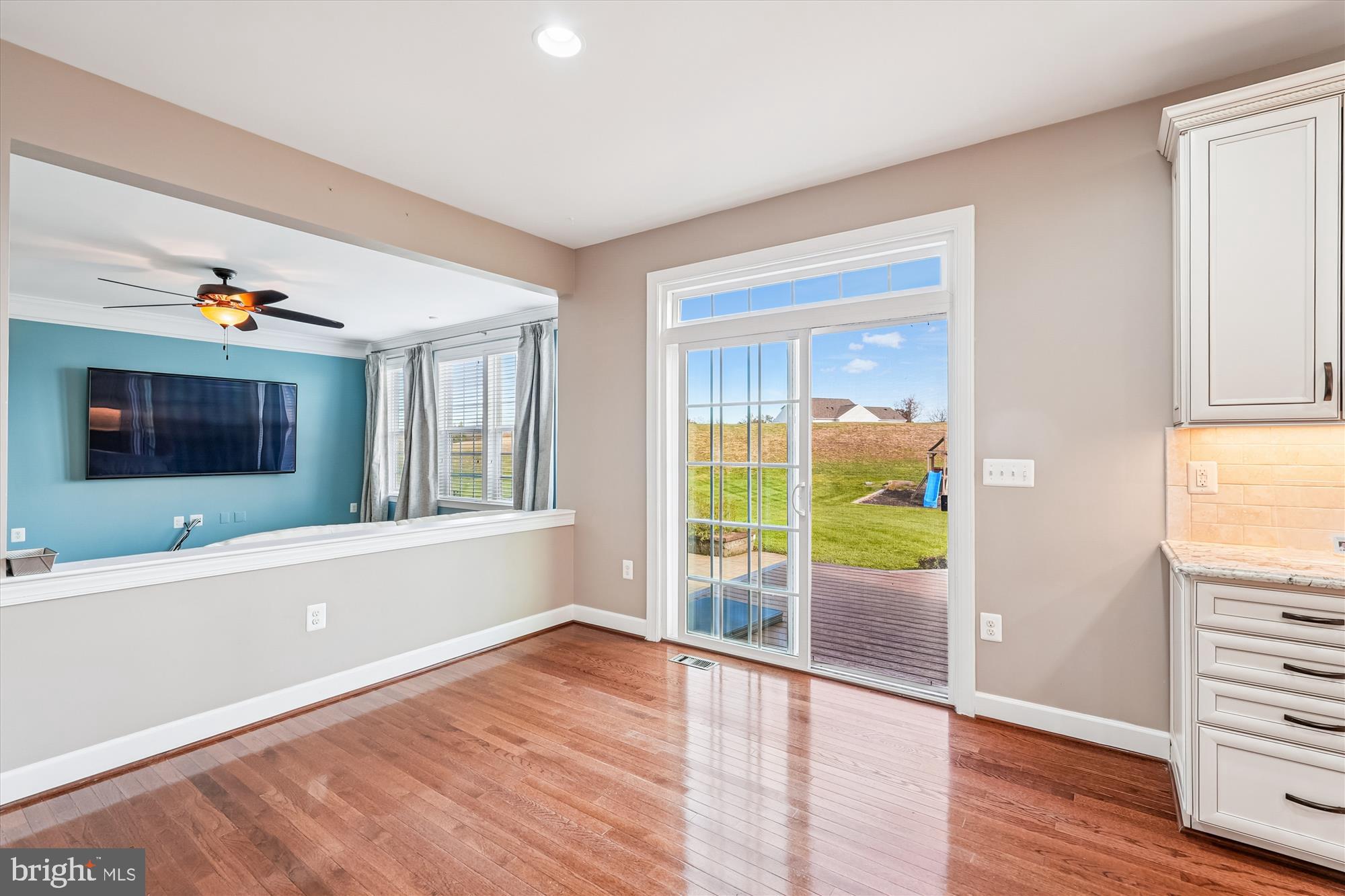 HUNTLEIGH AT CREIGHTON FARMS - Residential