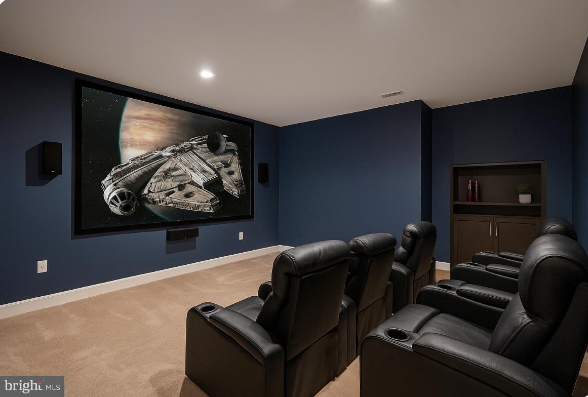 HUNTLEIGH AT CREIGHTON FARMS - Residential