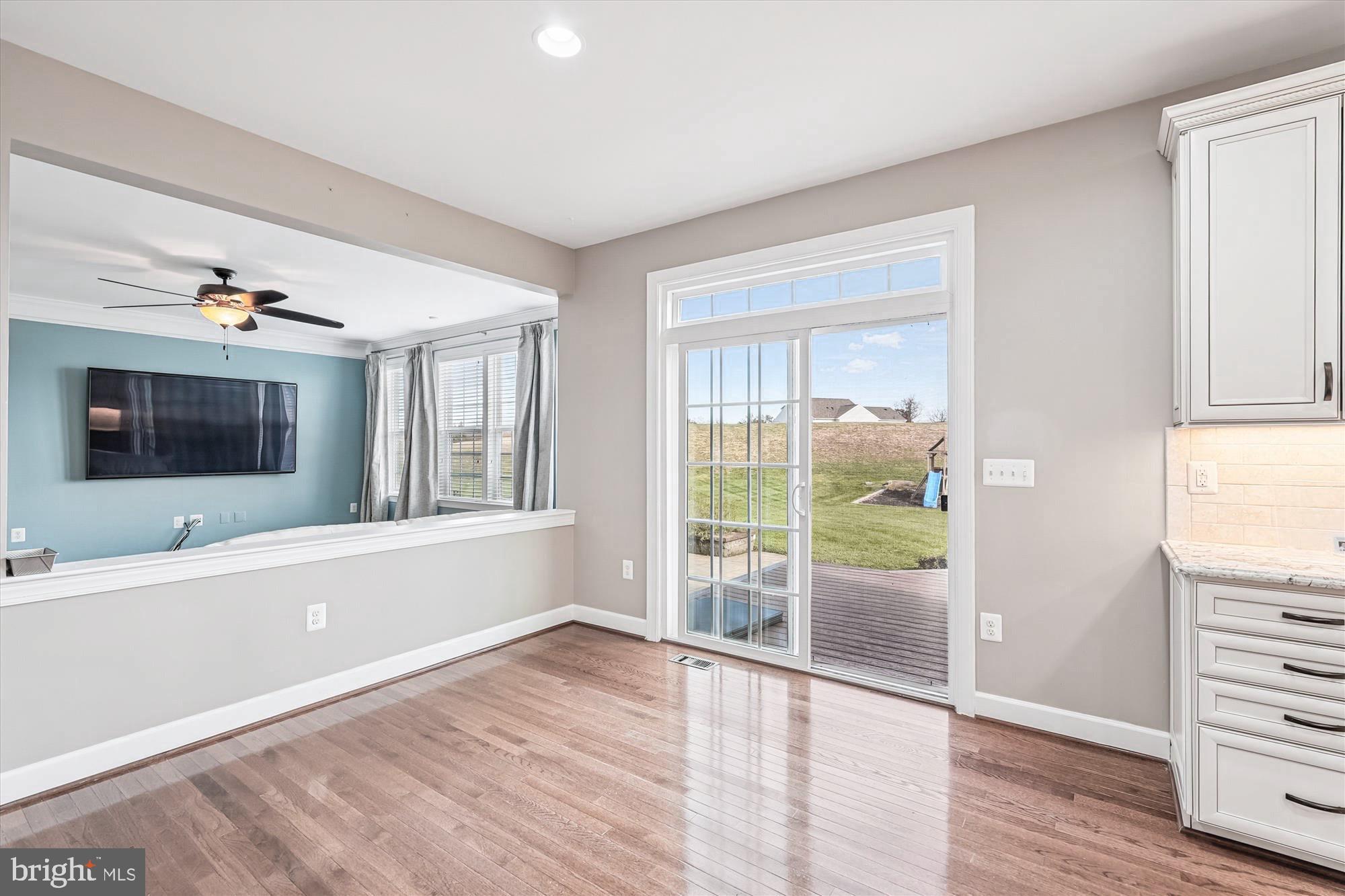 CREIGHTON FARMS - Residential