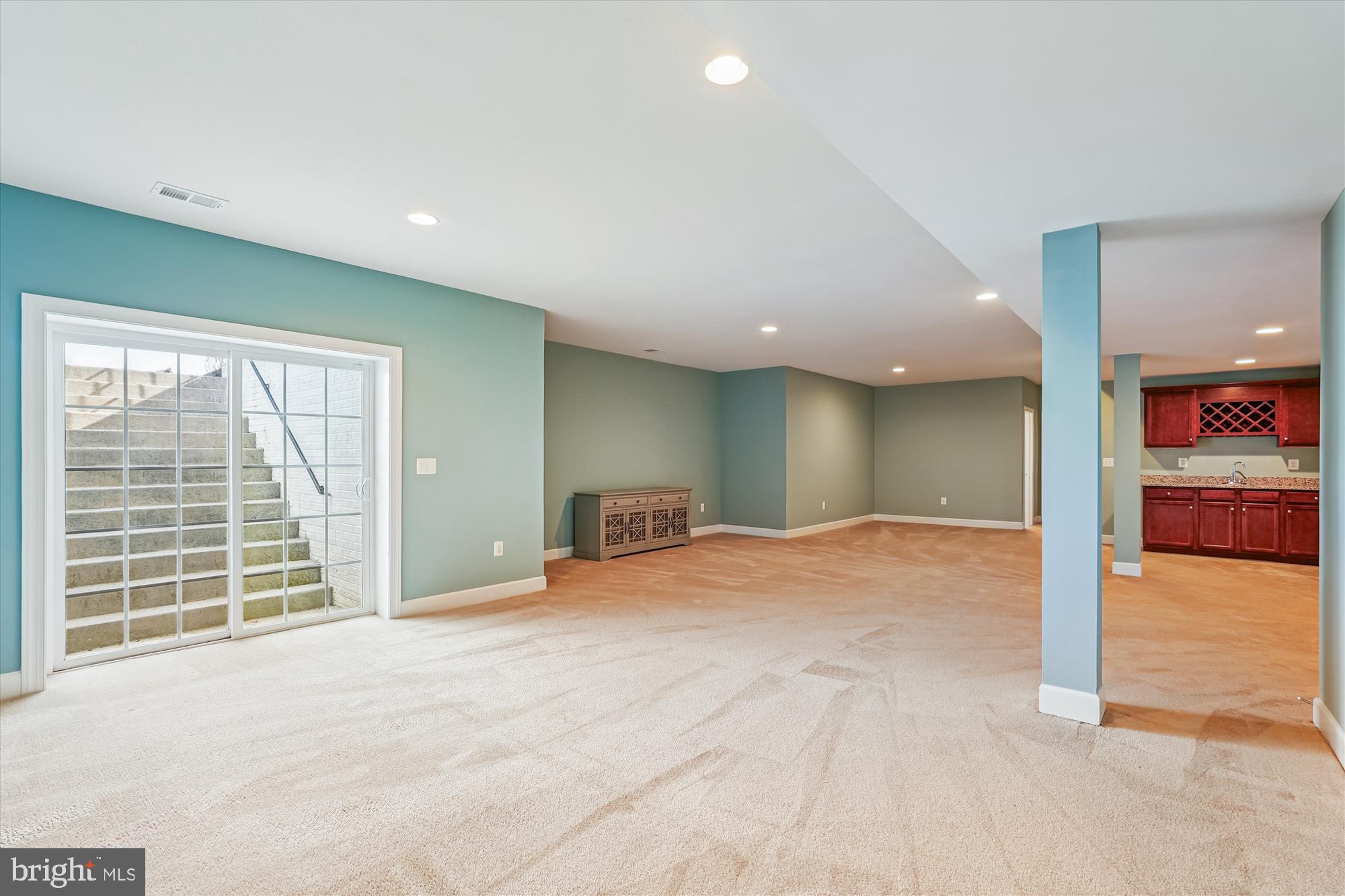 HUNTLEIGH AT CREIGHTON FARMS - Residential