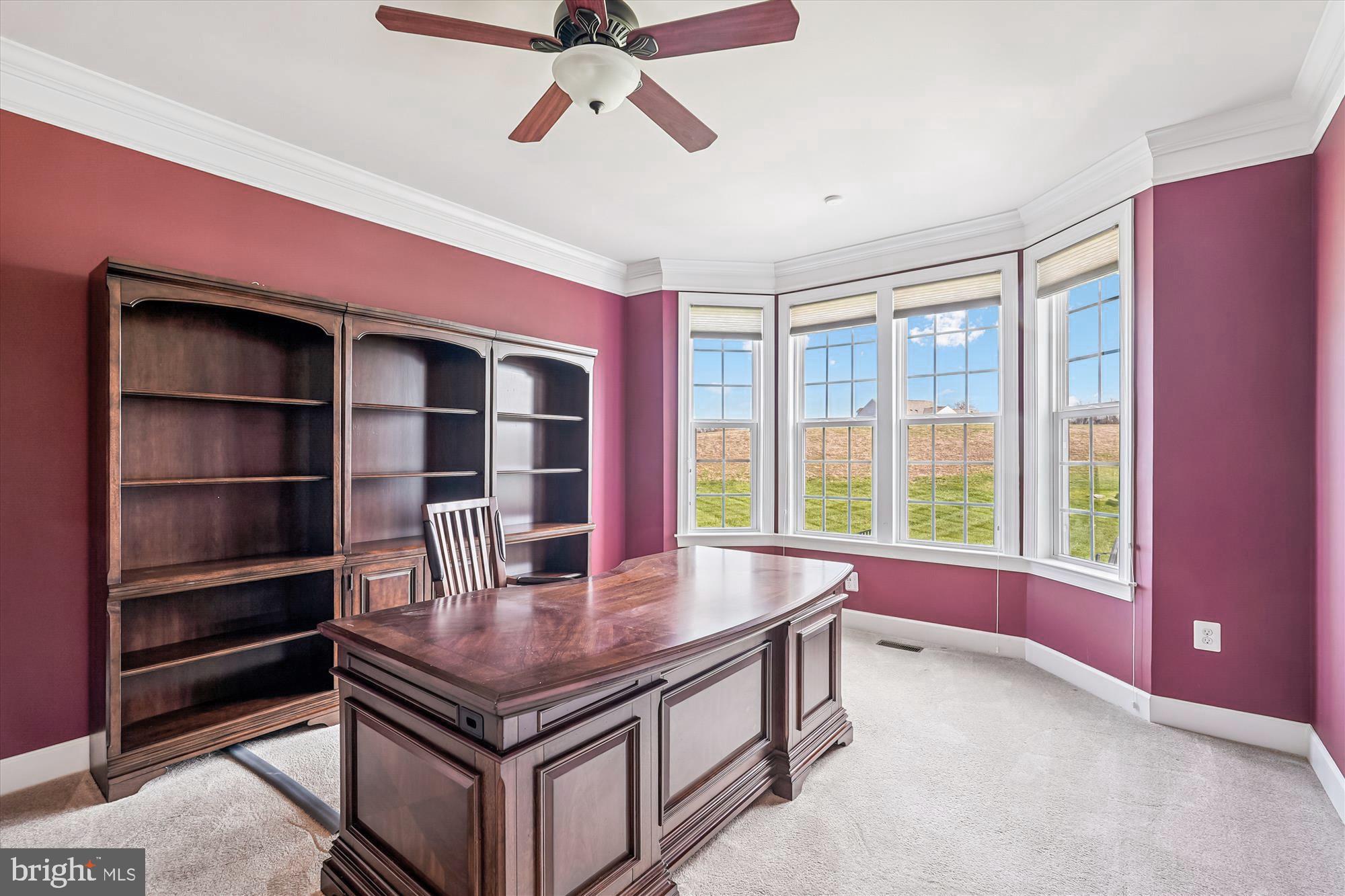 CREIGHTON FARMS - Residential