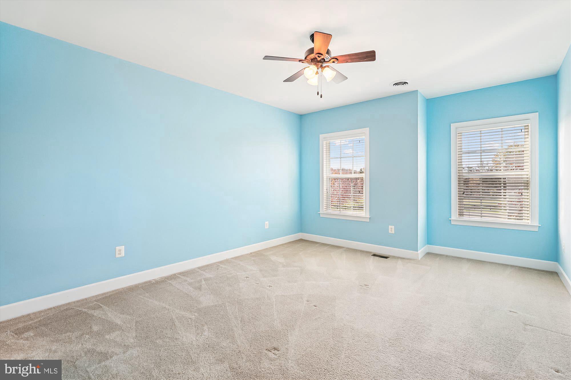 CREIGHTON FARMS - Residential