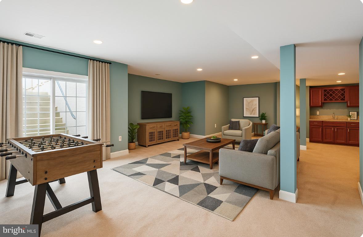 HUNTLEIGH AT CREIGHTON FARMS - Residential