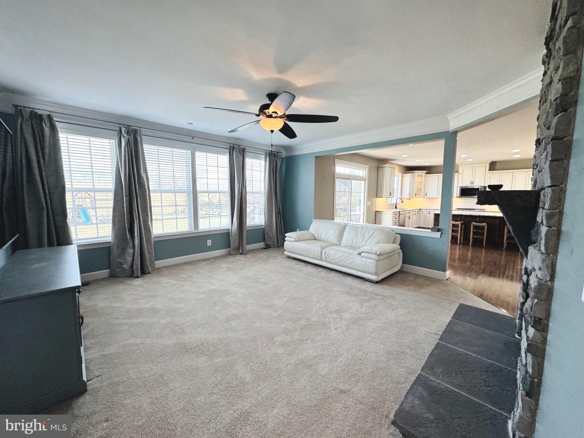 CREIGHTON FARMS - Residential