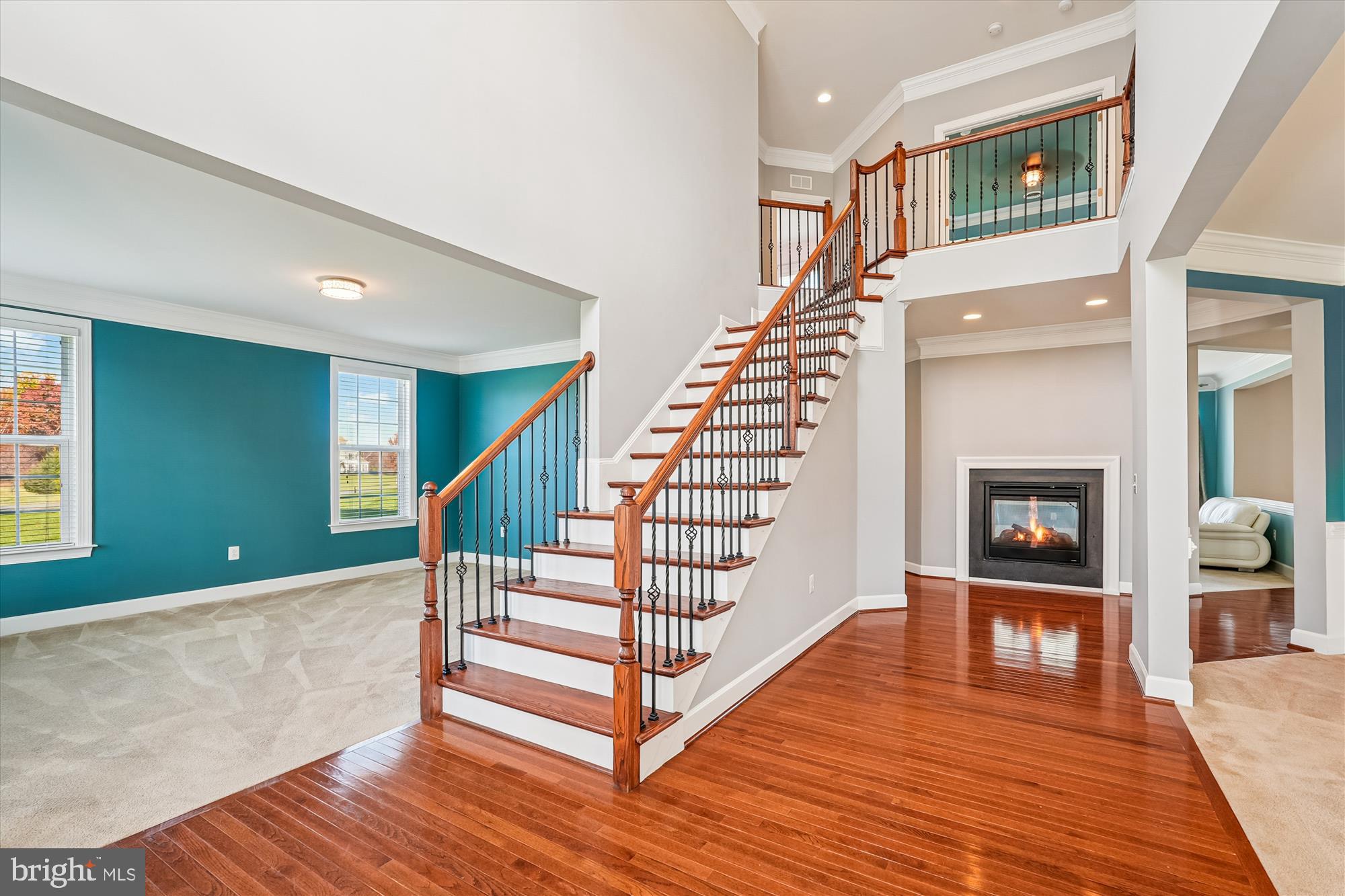 HUNTLEIGH AT CREIGHTON FARMS - Residential