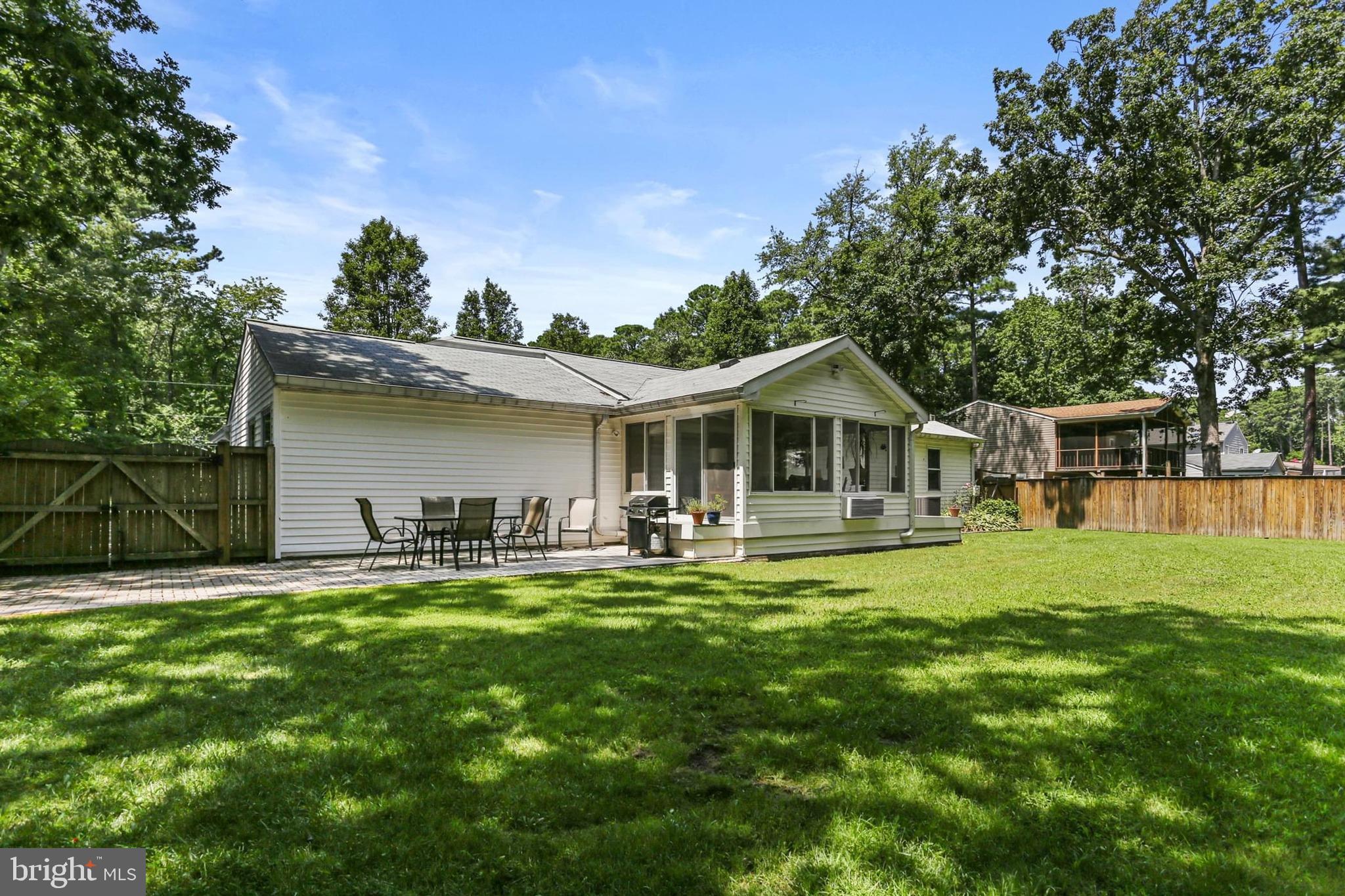 KENT ISLAND ESTATES - Residential