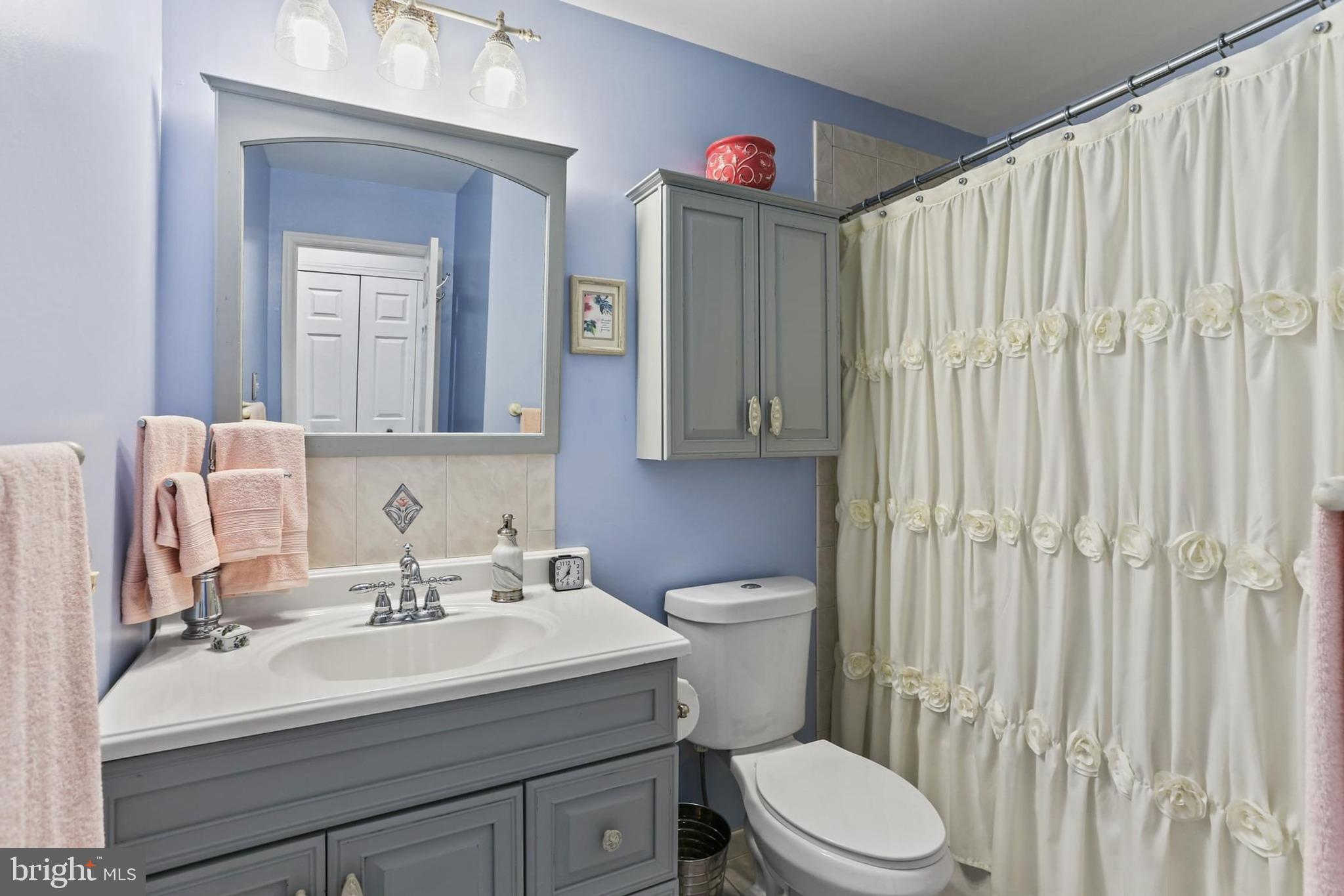 KENT ISLAND ESTATES - Residential