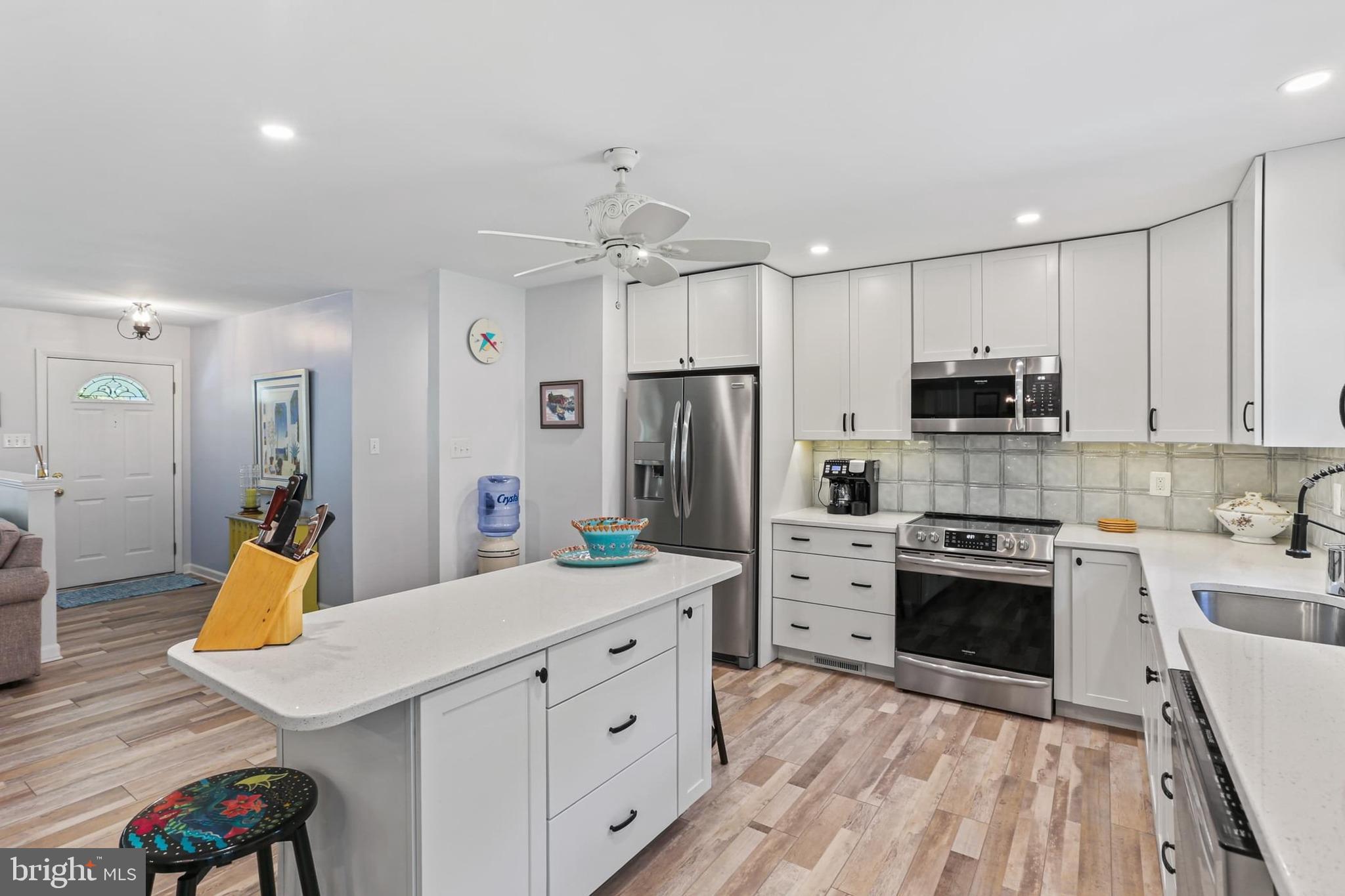 KENT ISLAND ESTATES - Residential