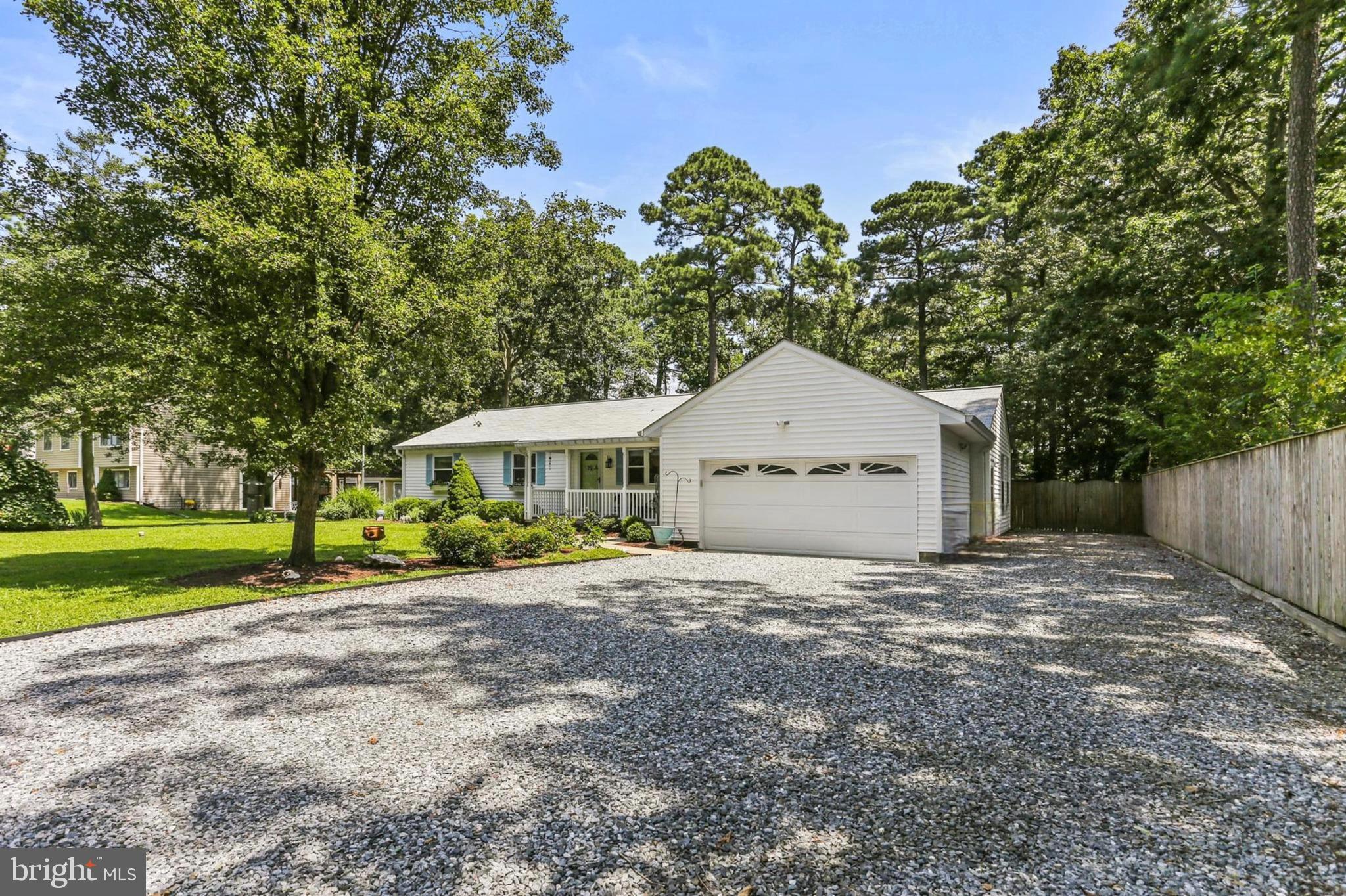 KENT ISLAND ESTATES - Residential