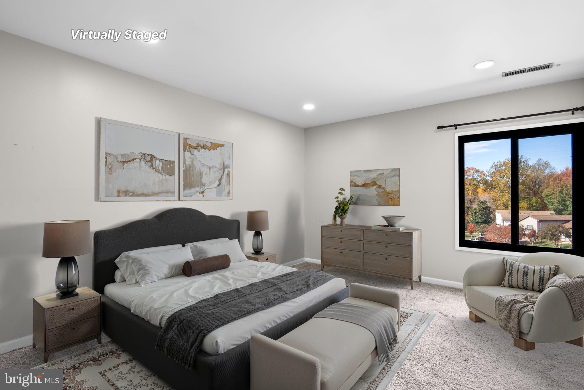 TREETOP CONDO - Residential