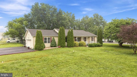 Homes For Sale - 36 Isaac Drive<br/> BUNKER HILL, WV 25413