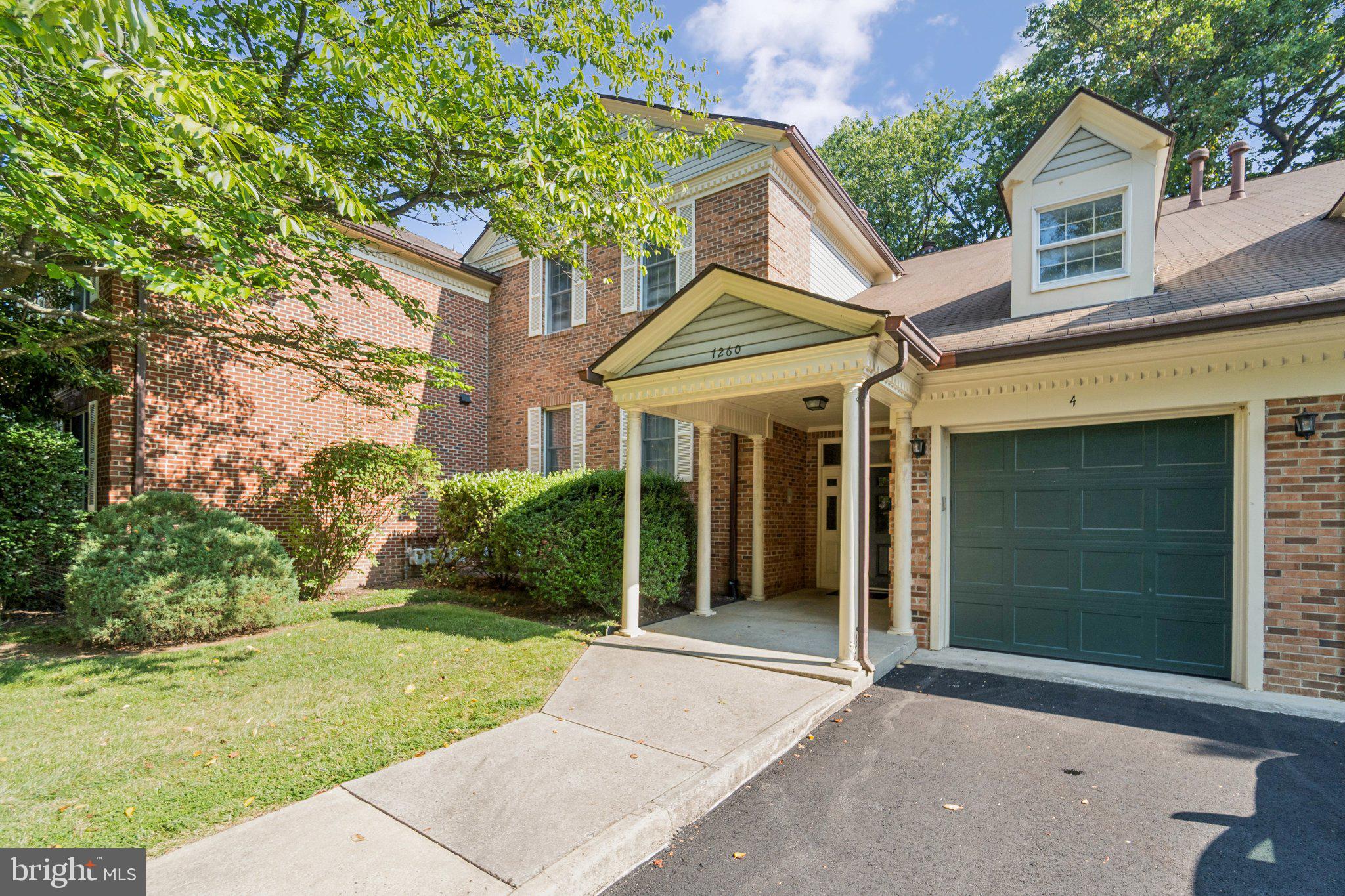 7260 GLEN HOLLOW COURT 60/4