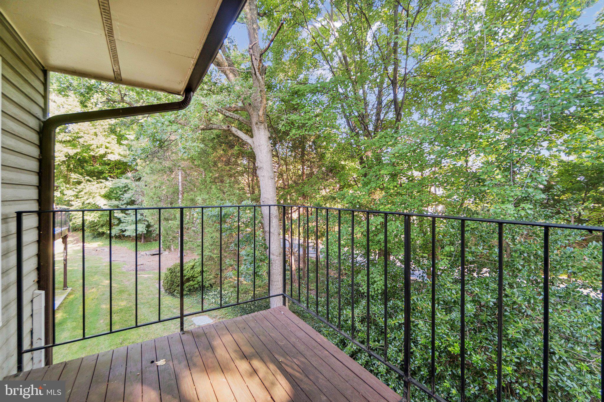 GLEN HOLLOW - Residential