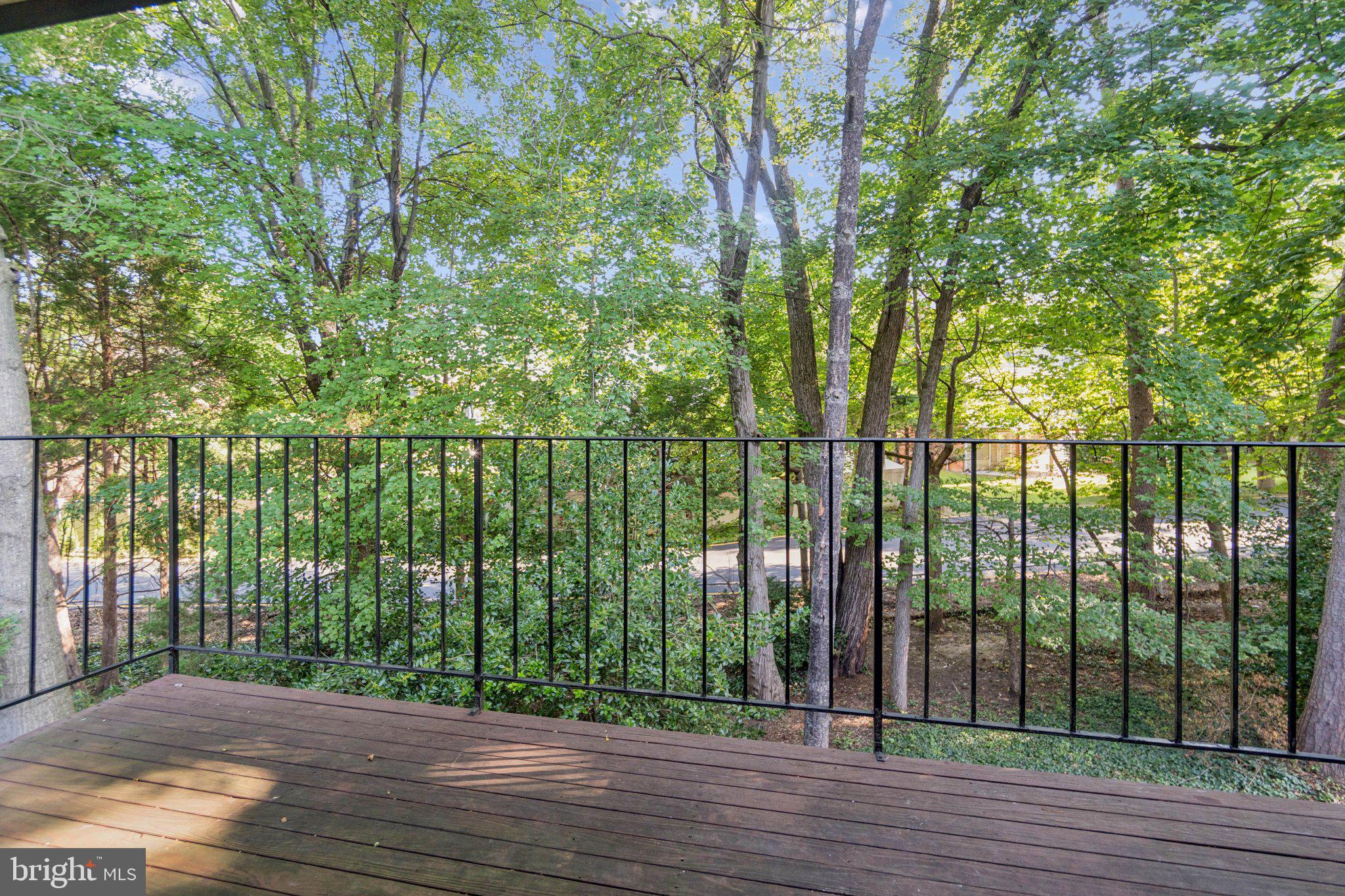 GLEN HOLLOW - Residential