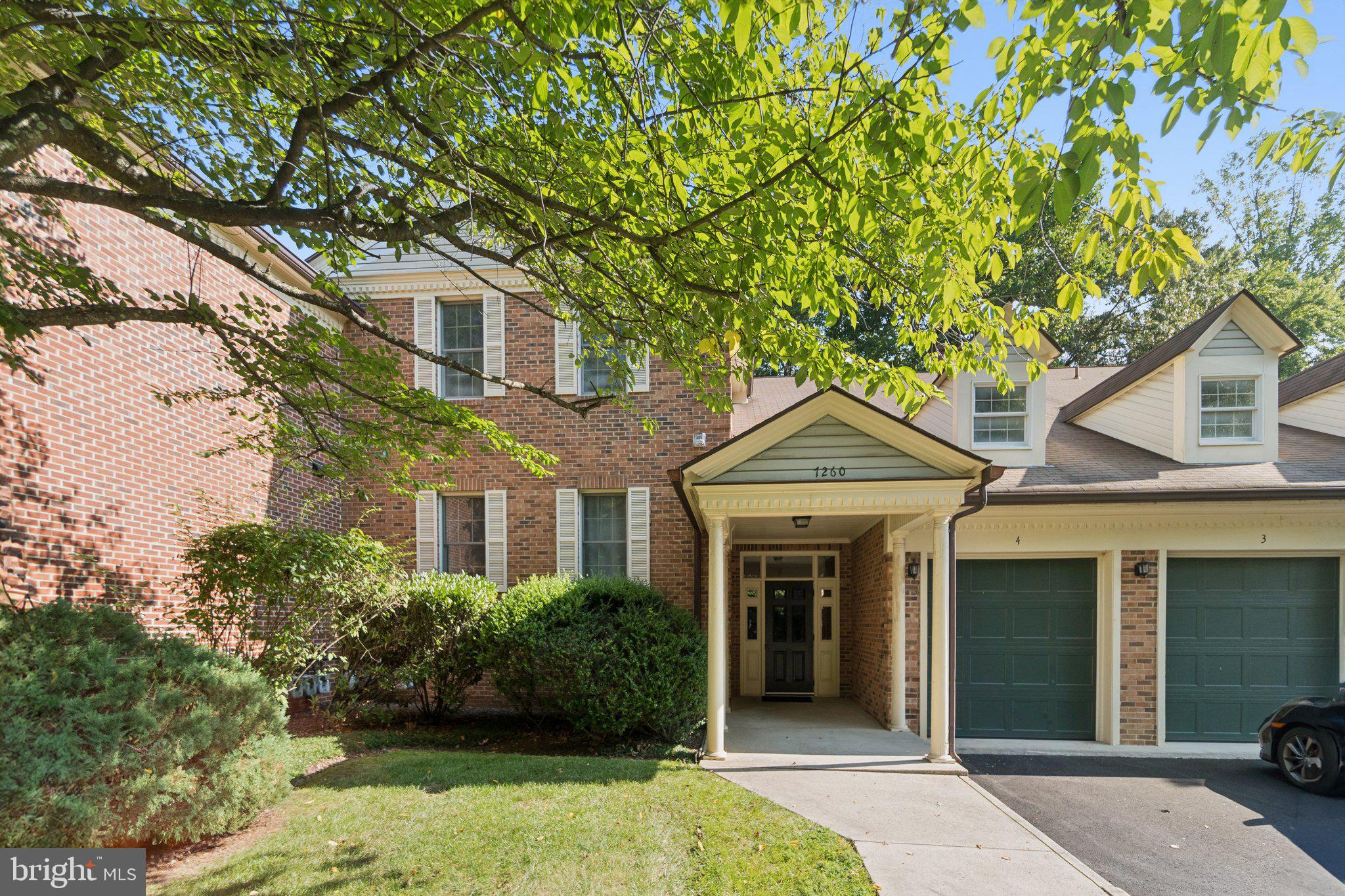 7260 GLEN HOLLOW COURT 60/4