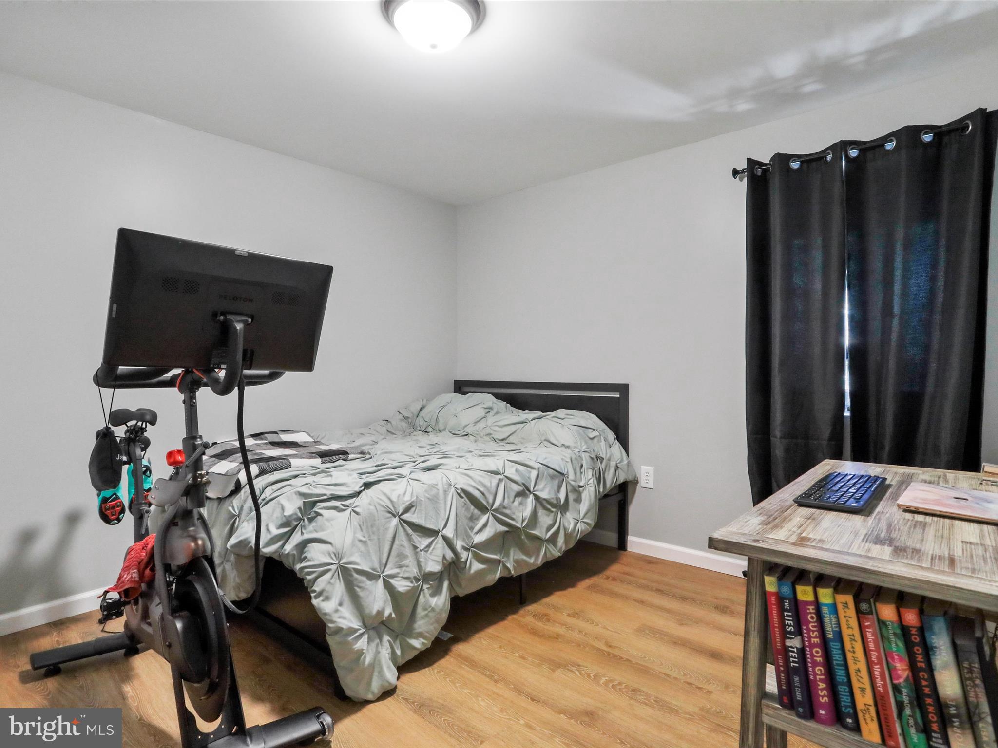 HAMMONDS MILL - Residential