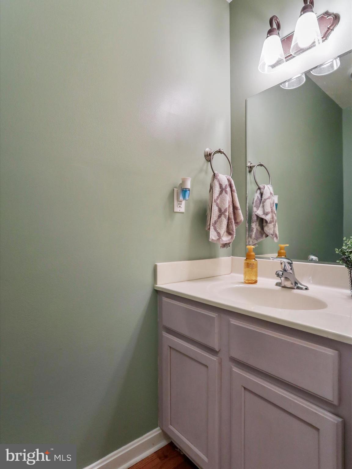 HAMMONDS MILL - Residential