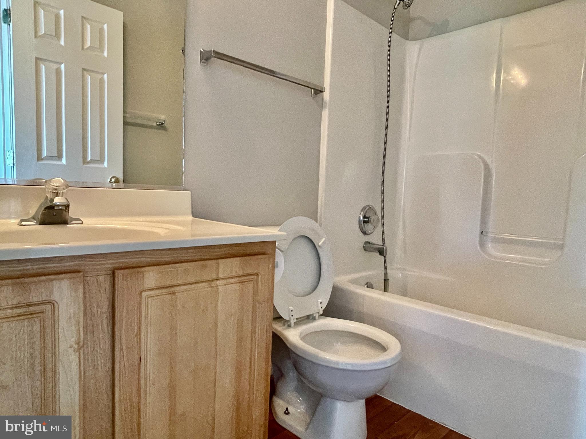 LIBERTY PLACE - Residential Lease