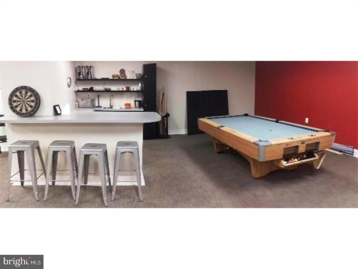 UNIVERSITY CITY - Residential