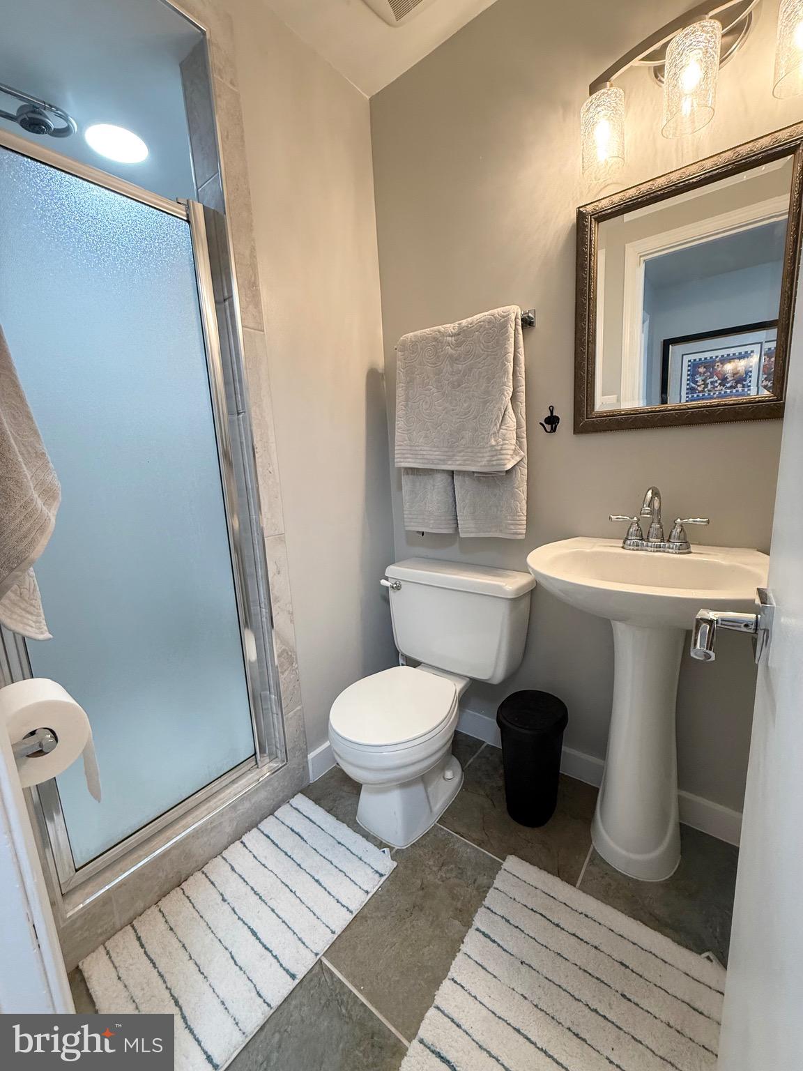 ROCKLEDGE CLUSTERS CONDO - Residential