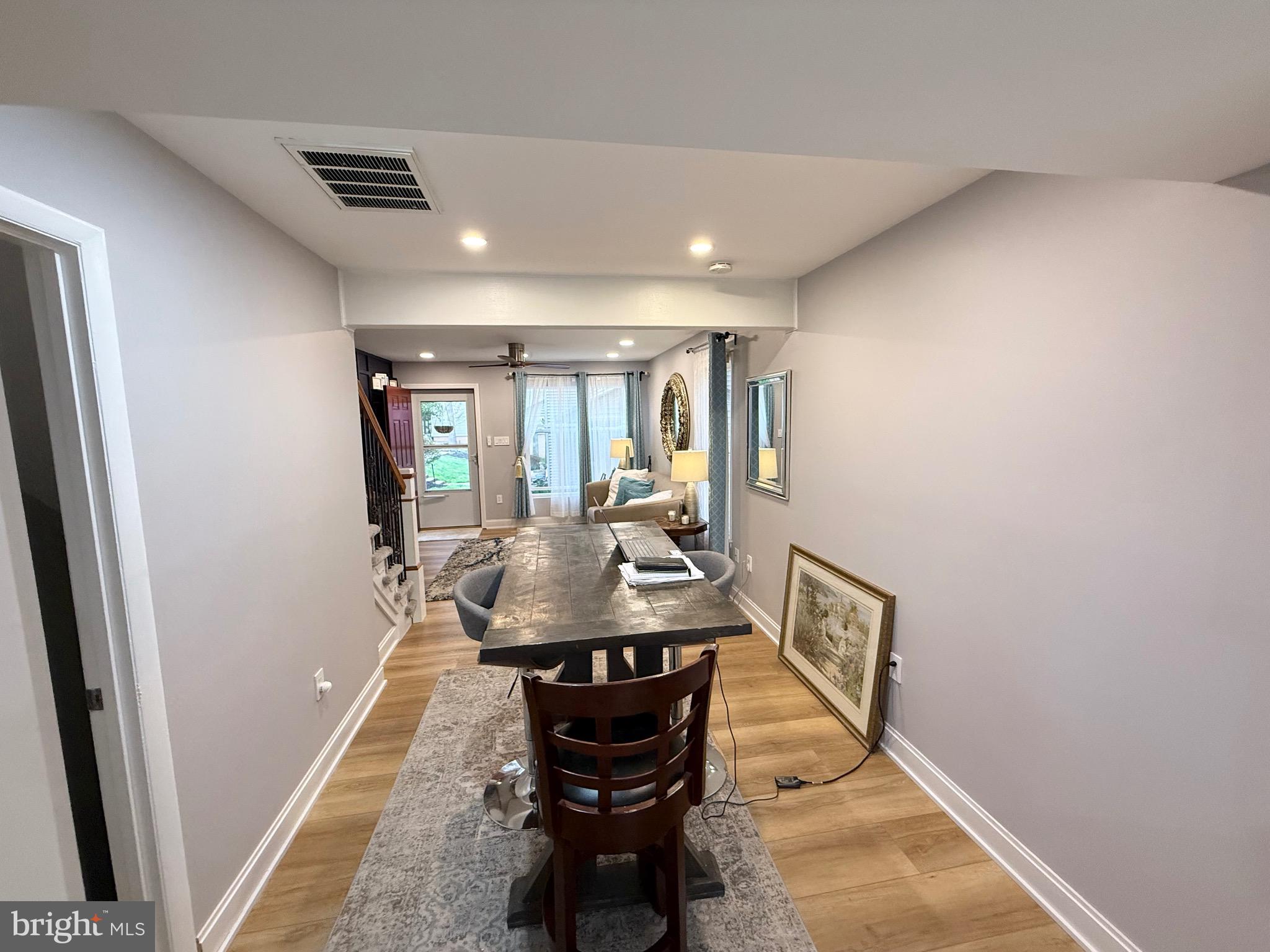 ROCKLEDGE CLUSTERS CONDO - Residential