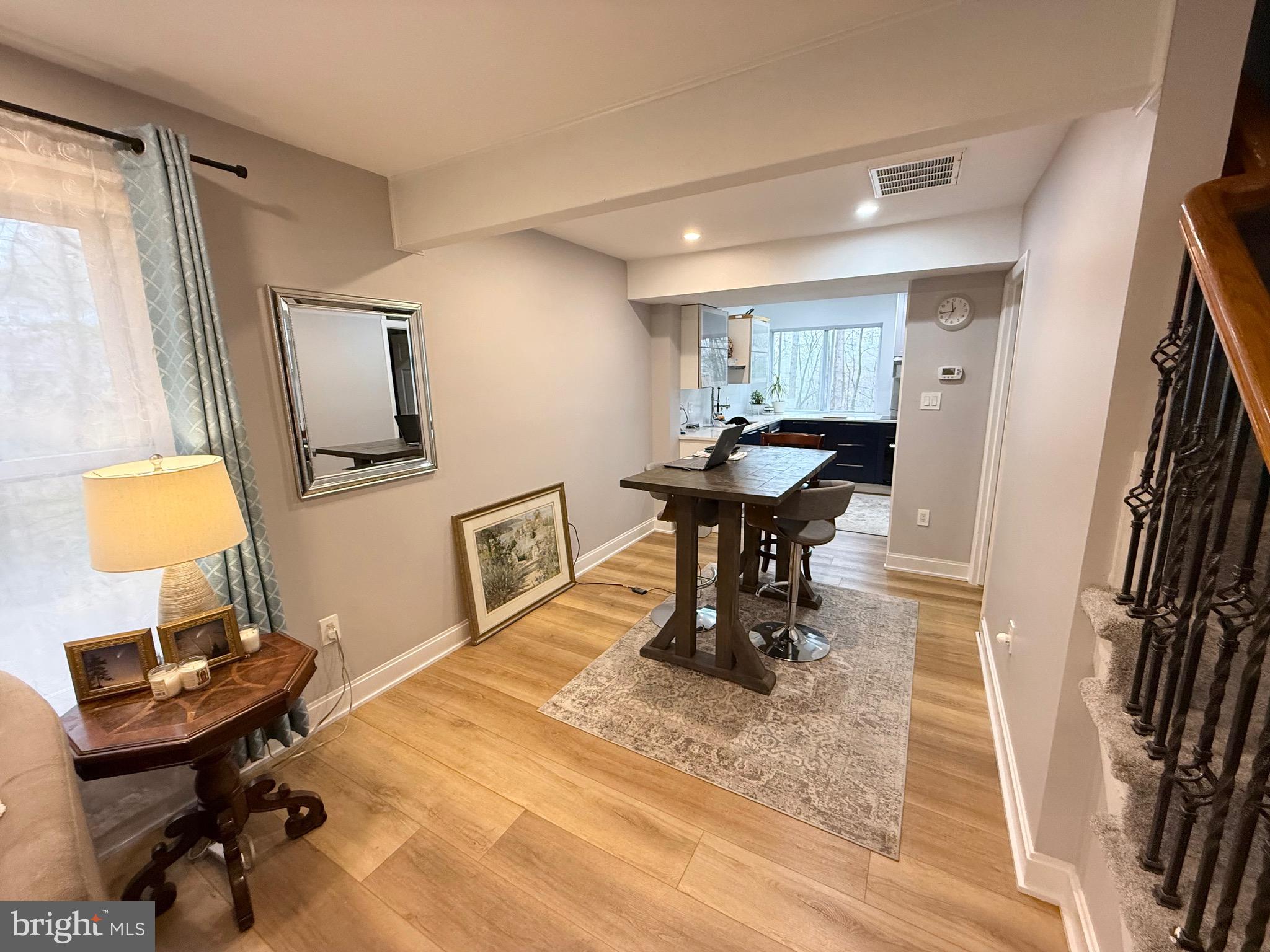 ROCKLEDGE CLUSTERS CONDO - Residential