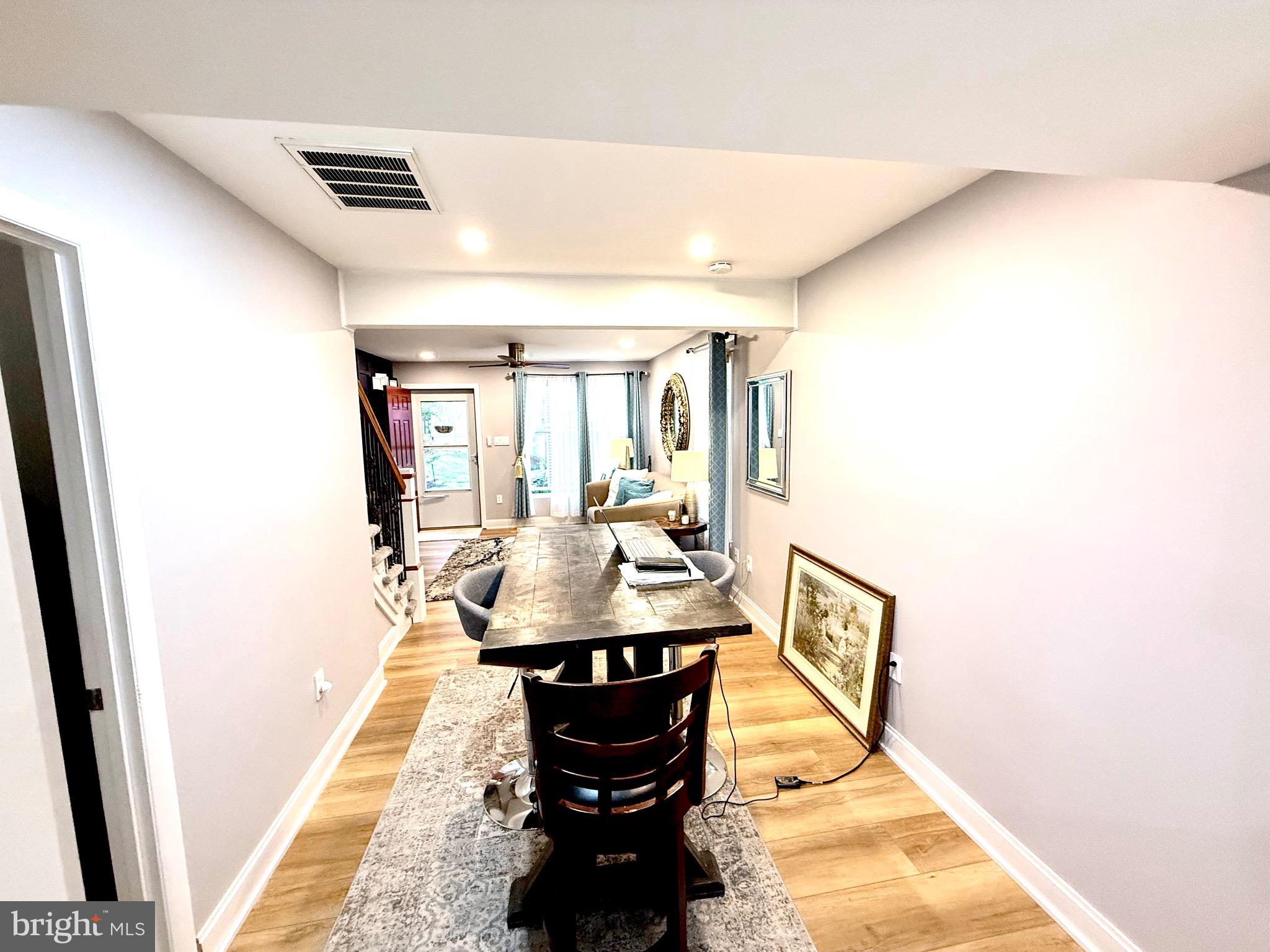 ROCKLEDGE CLUSTERS CONDO - Residential