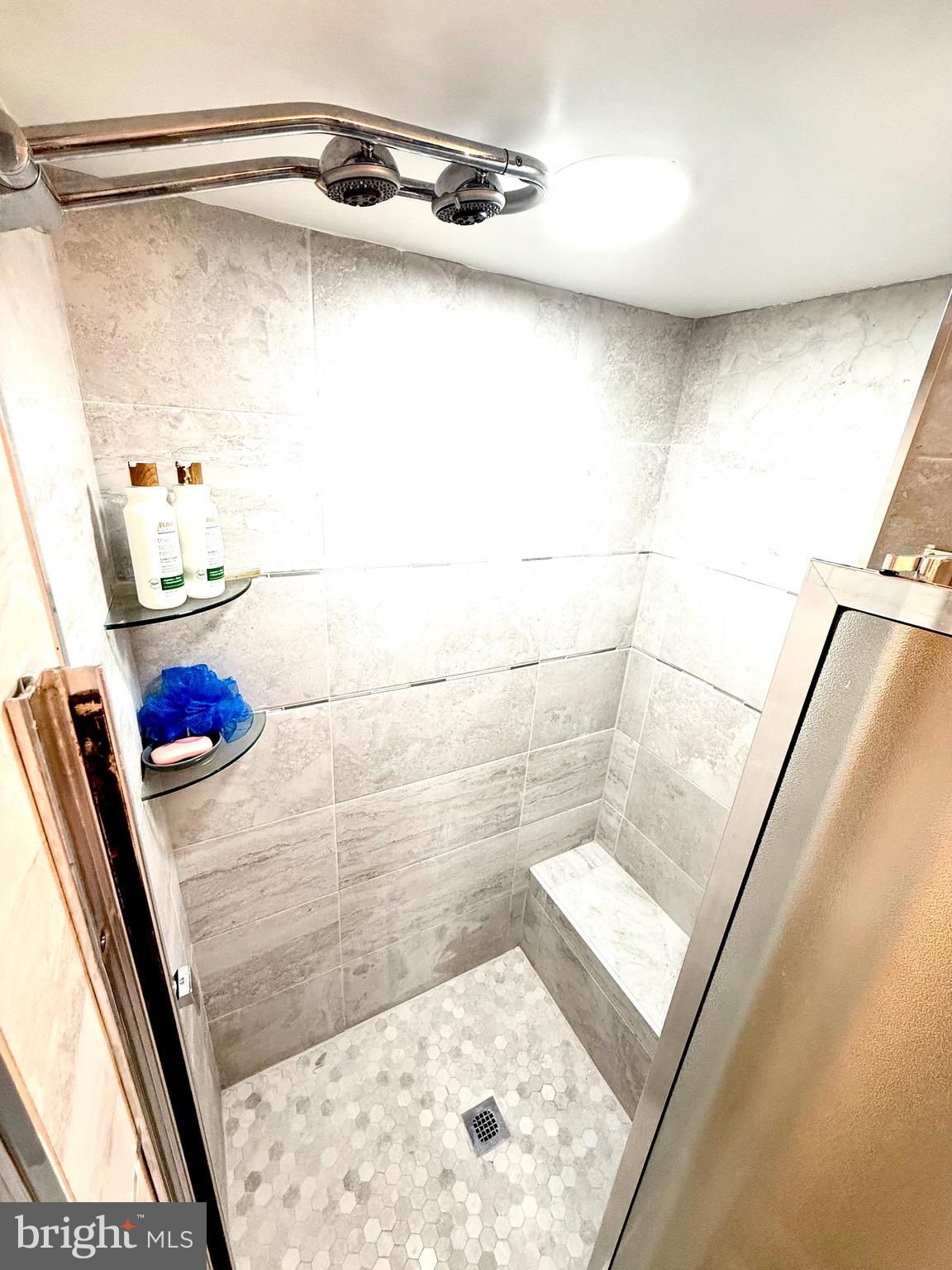 ROCKLEDGE CLUSTERS CONDO - Residential