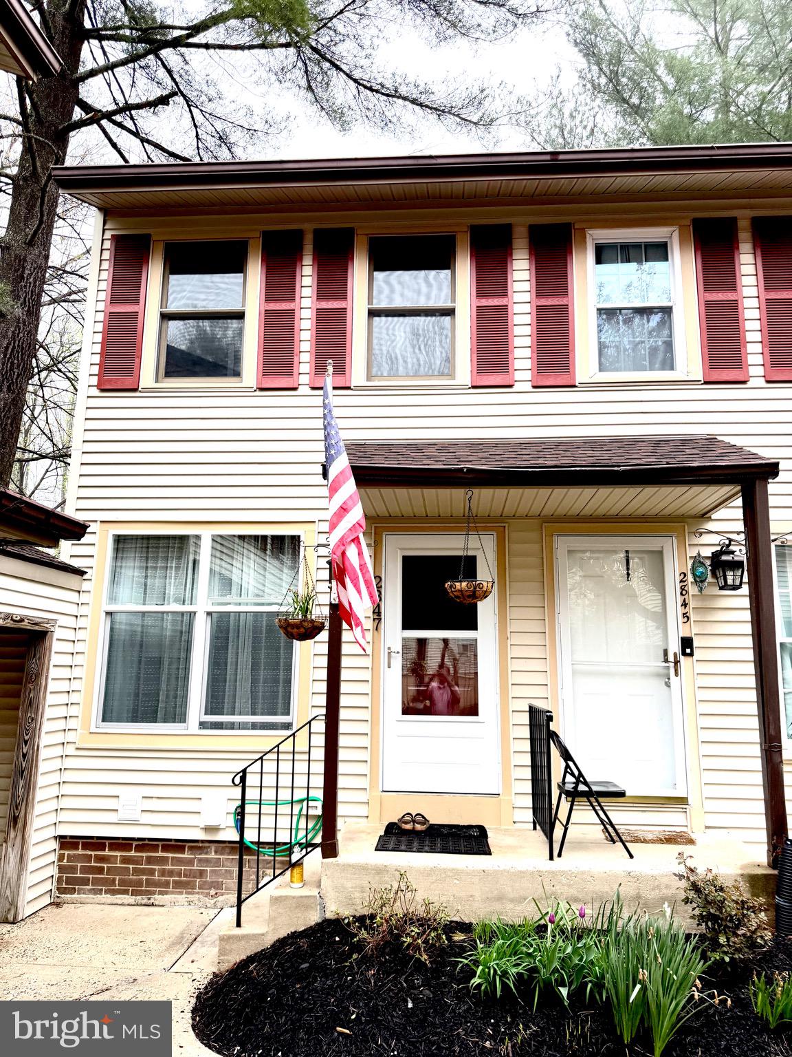 ROCKLEDGE CLUSTERS CONDO - Residential