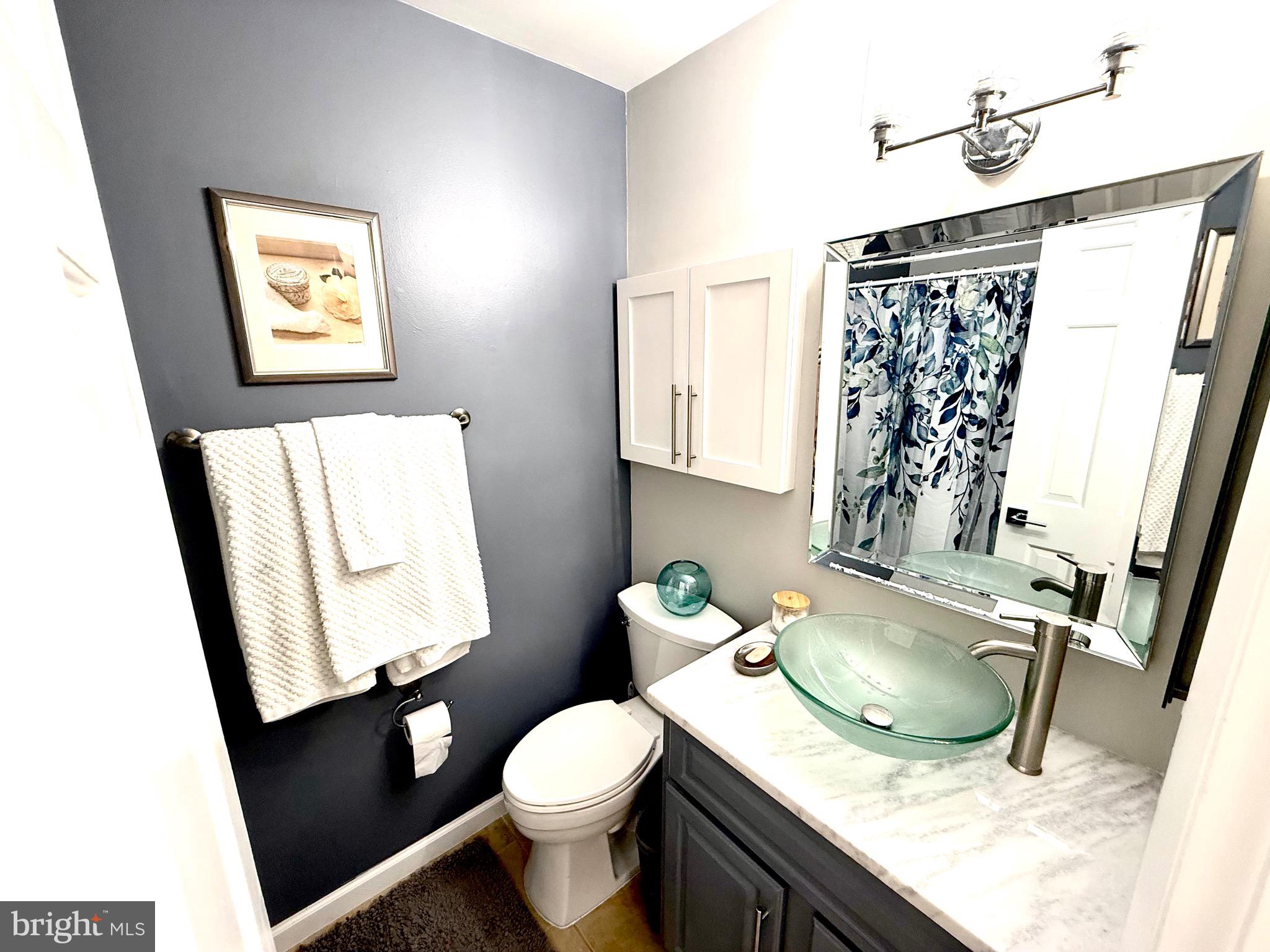 ROCKLEDGE CLUSTERS CONDO - Residential